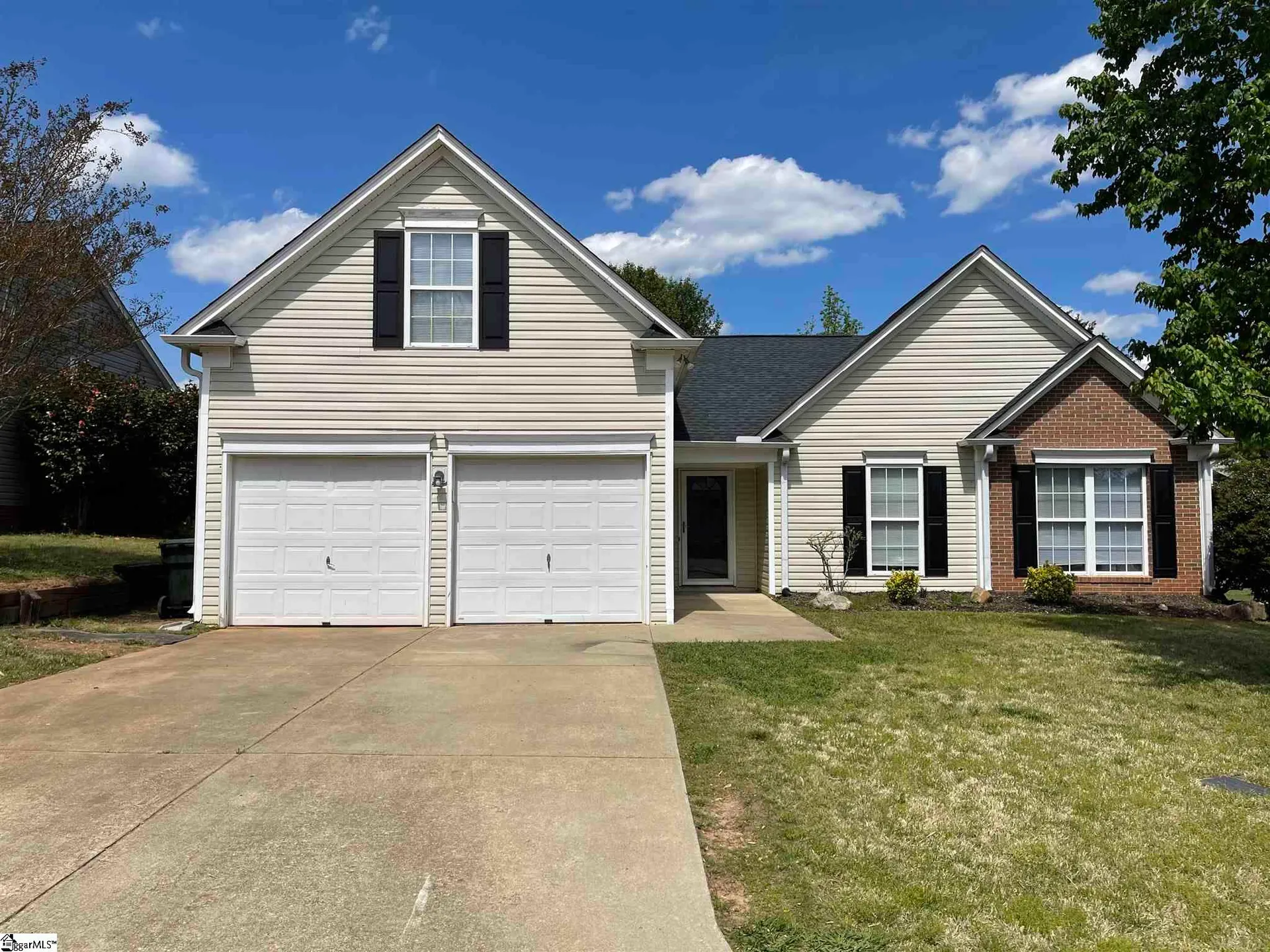Property image 1 at 5 Waterfield Court, Greer, SC 29650