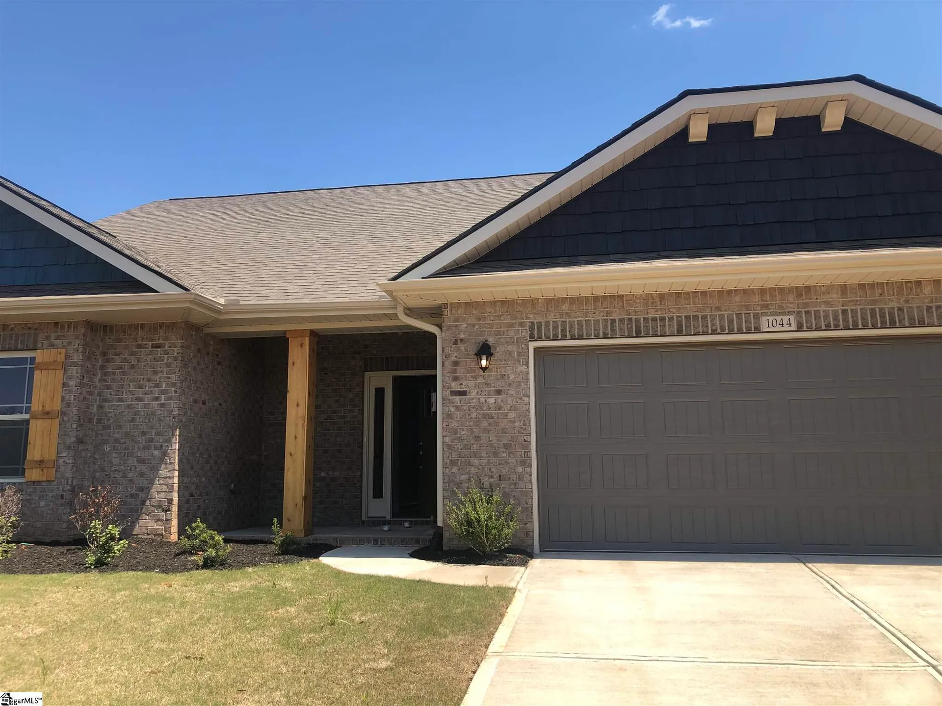 Property image 2 at 1044 Spruce Grove Road, Duncan, SC 29334
