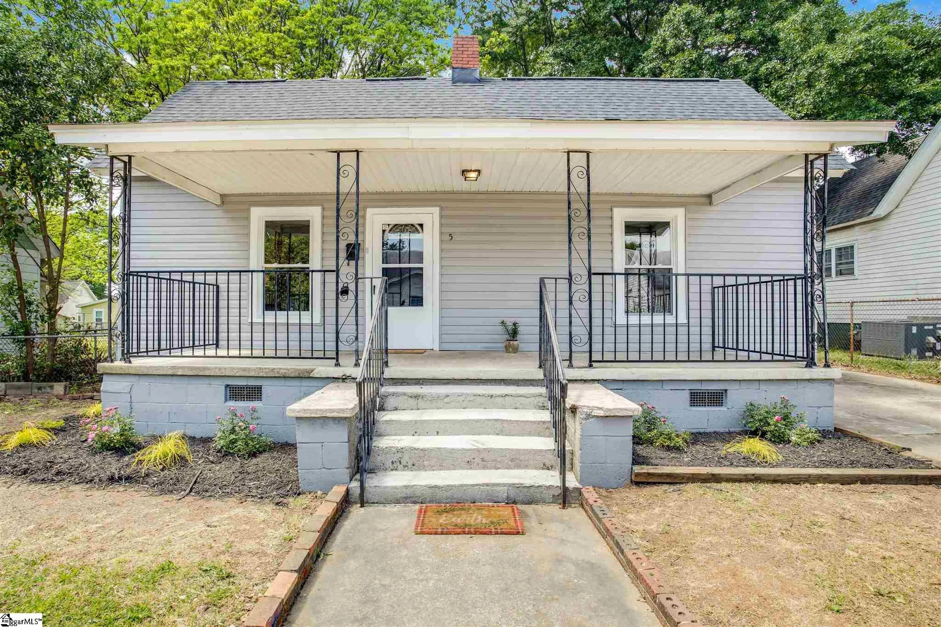 Property image 1 at 5 Webb Street, Greenville, SC 29605