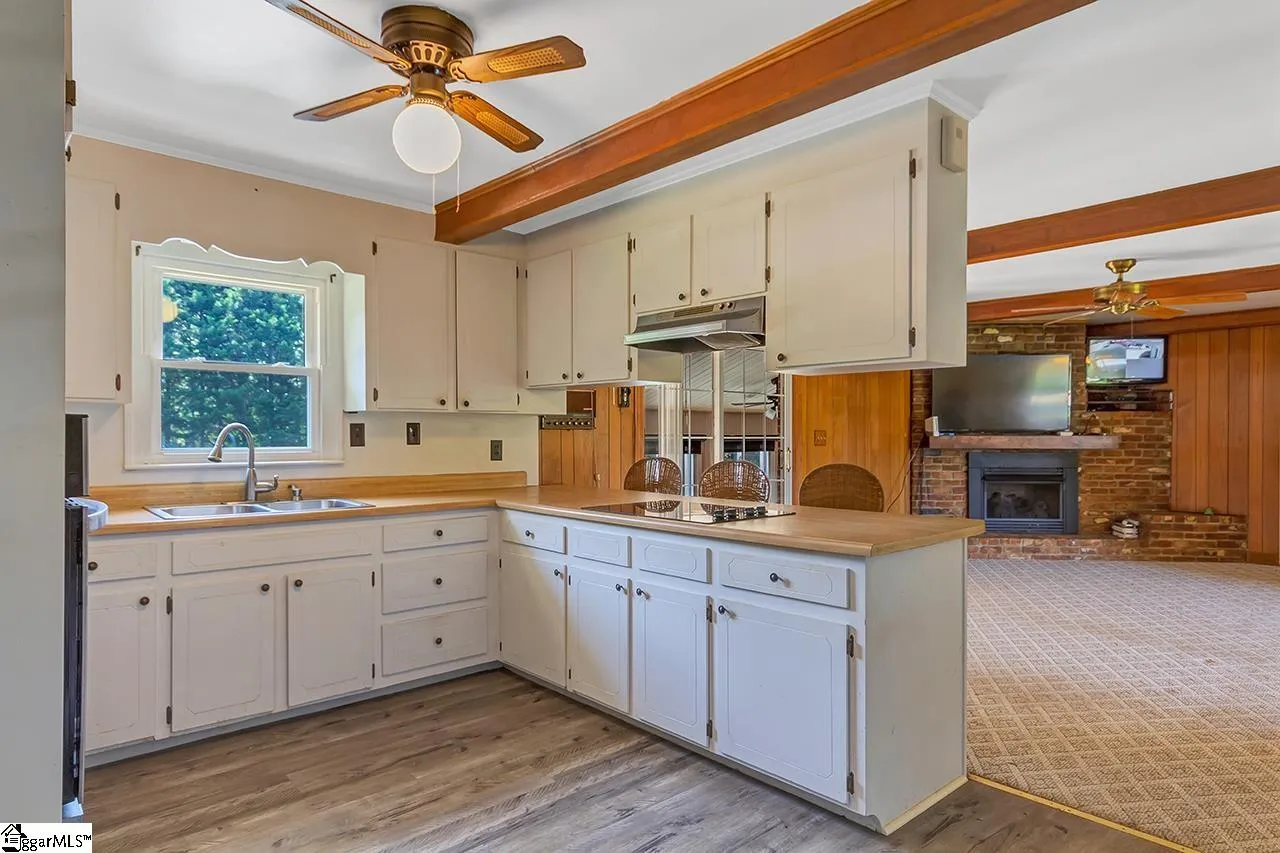 Property image 3 at 310 Piedmont Golf Course Road, Piedmont, SC 29673