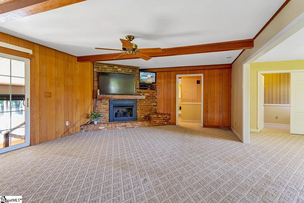 Property image 5 at 310 Piedmont Golf Course Road, Piedmont, SC 29673