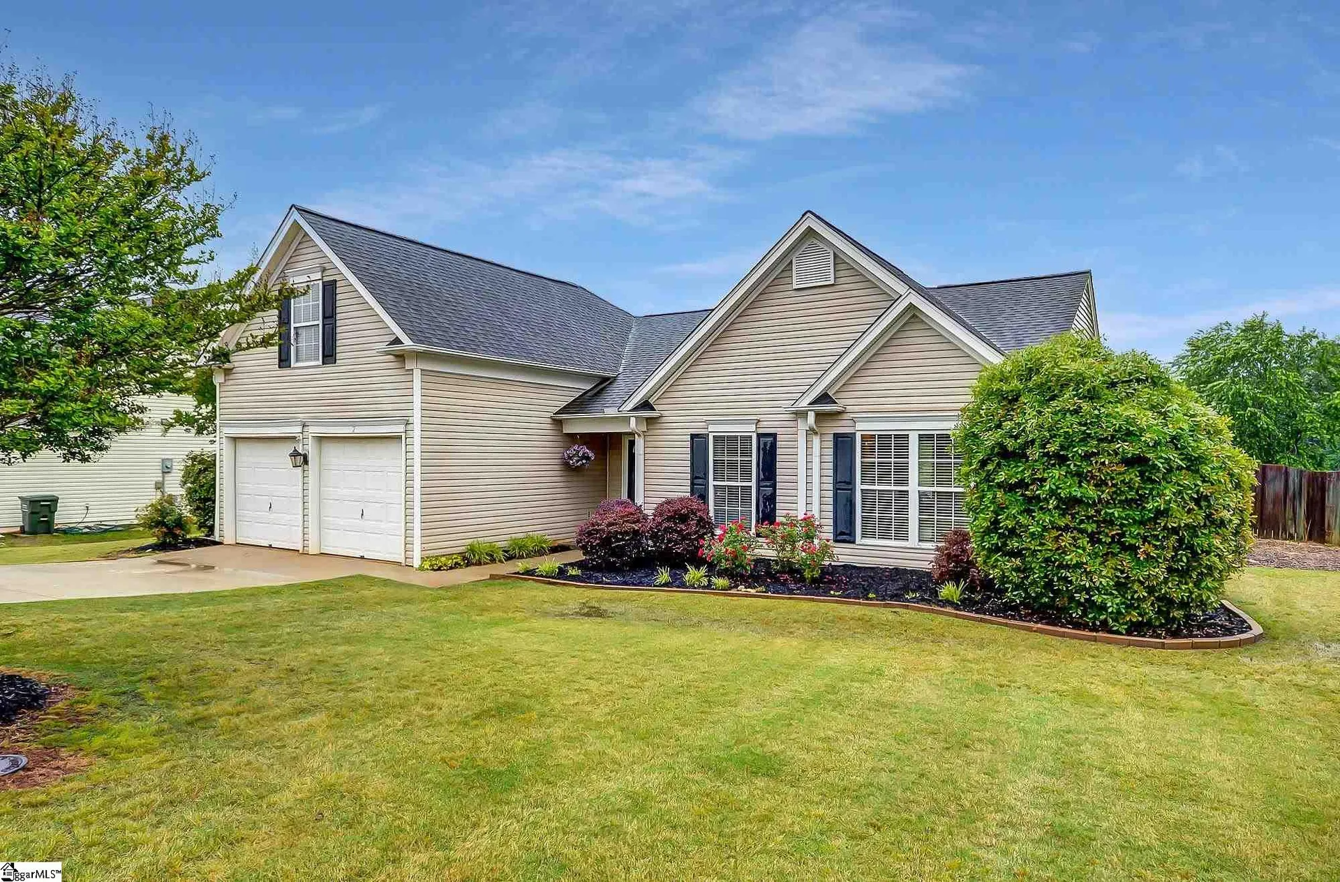 Property image 2 at 2 Grayhawk Way, Simpsonville, SC 29681