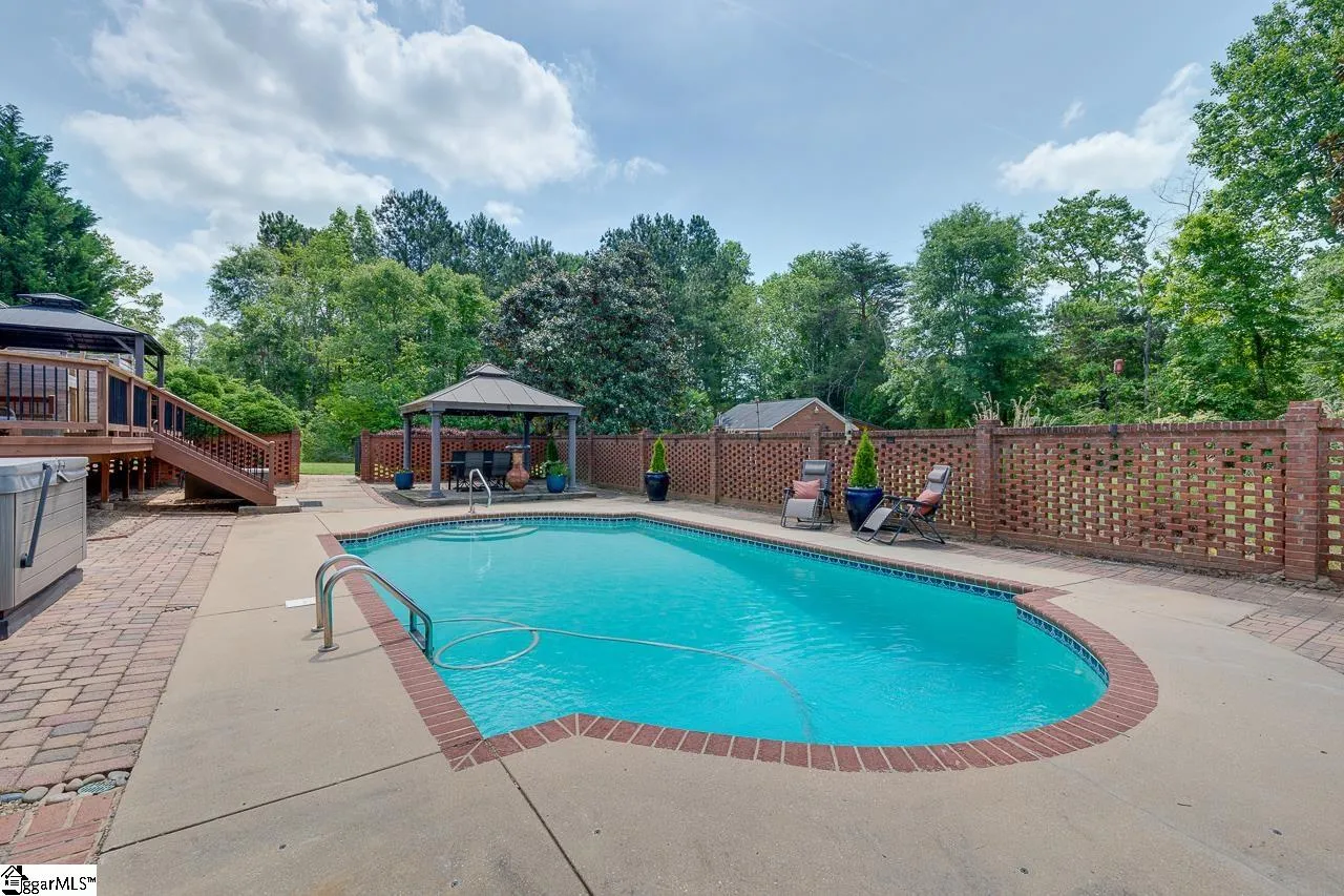 Property image 3 at 301 Sammons Road, Taylors, SC 29687