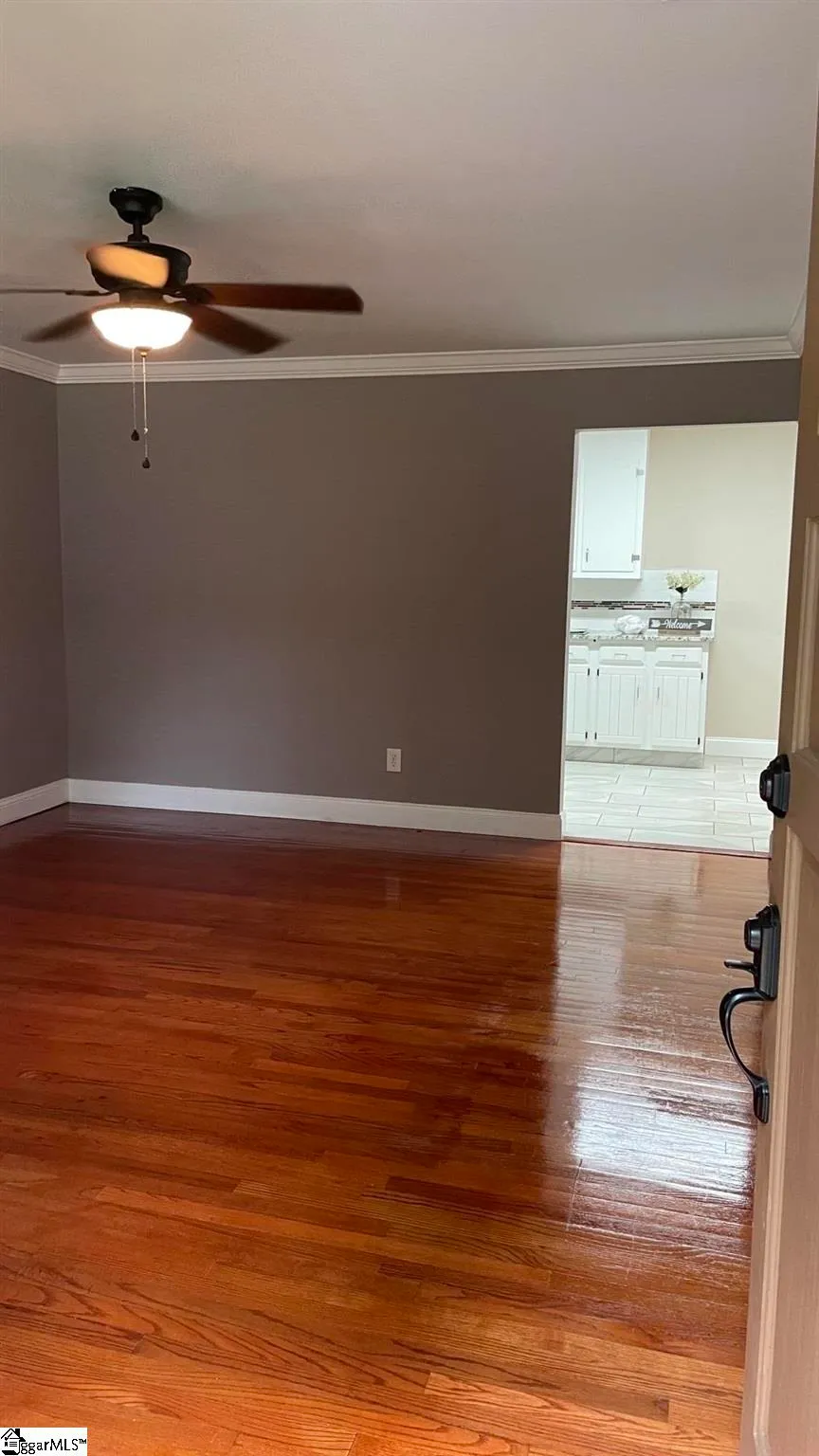 Property image 2 at 4 Greenway Court, Taylors, SC 29687