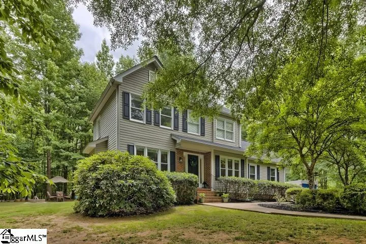 Property image 2 at 850 Thackston Drive, Spartanburg, SC 29307