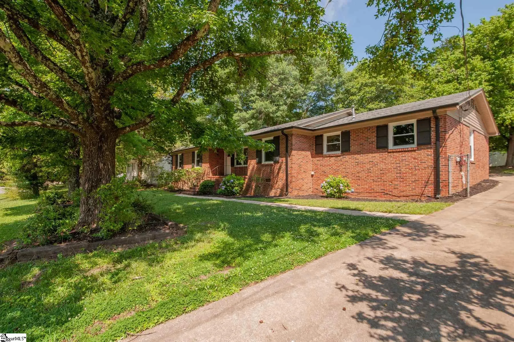 Property image 3 at 1605 State Park Road, Greenville, SC 29609