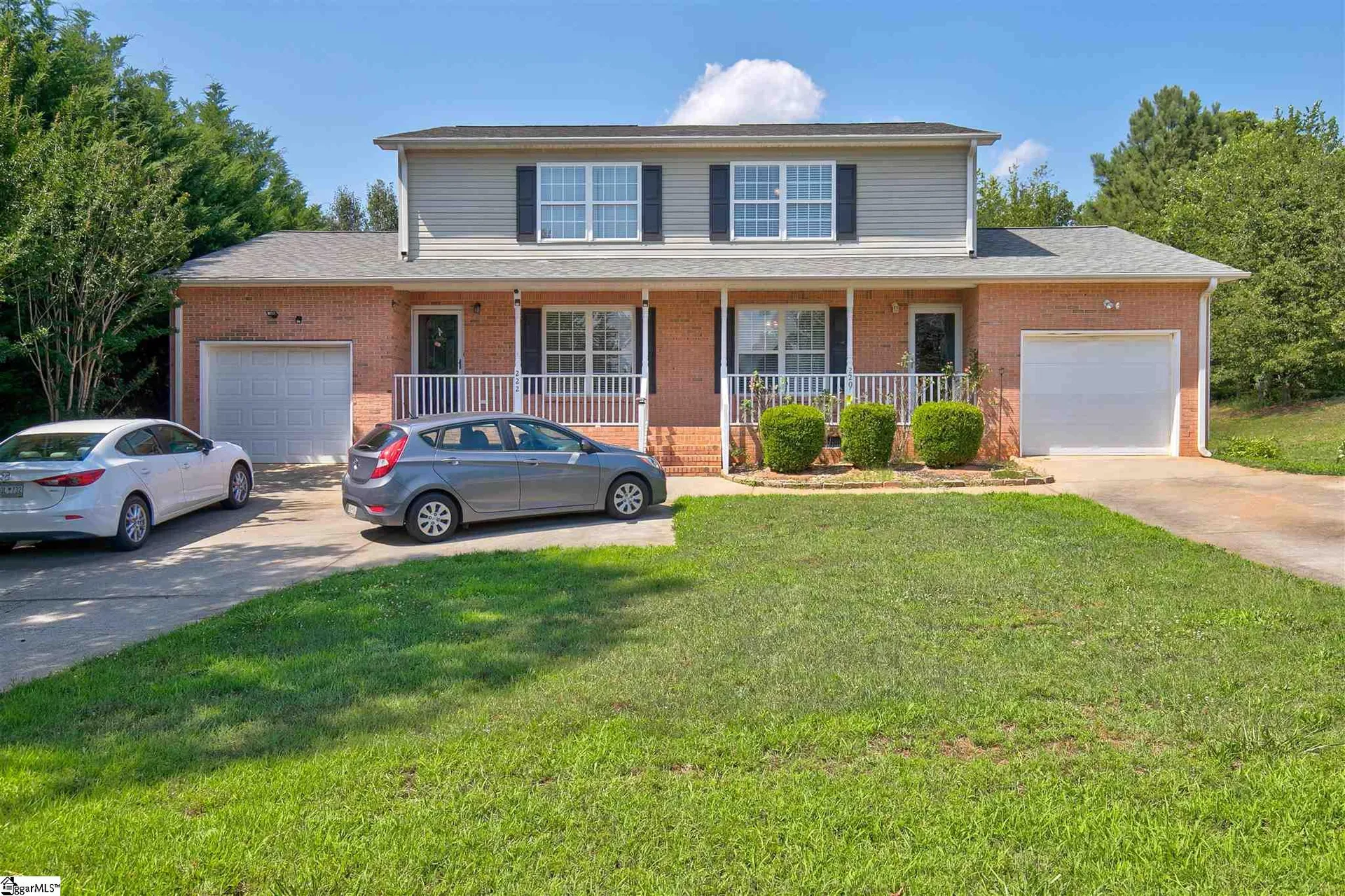 Property image 2 at 220 River Oaks Circle, Piedmont, SC 29673