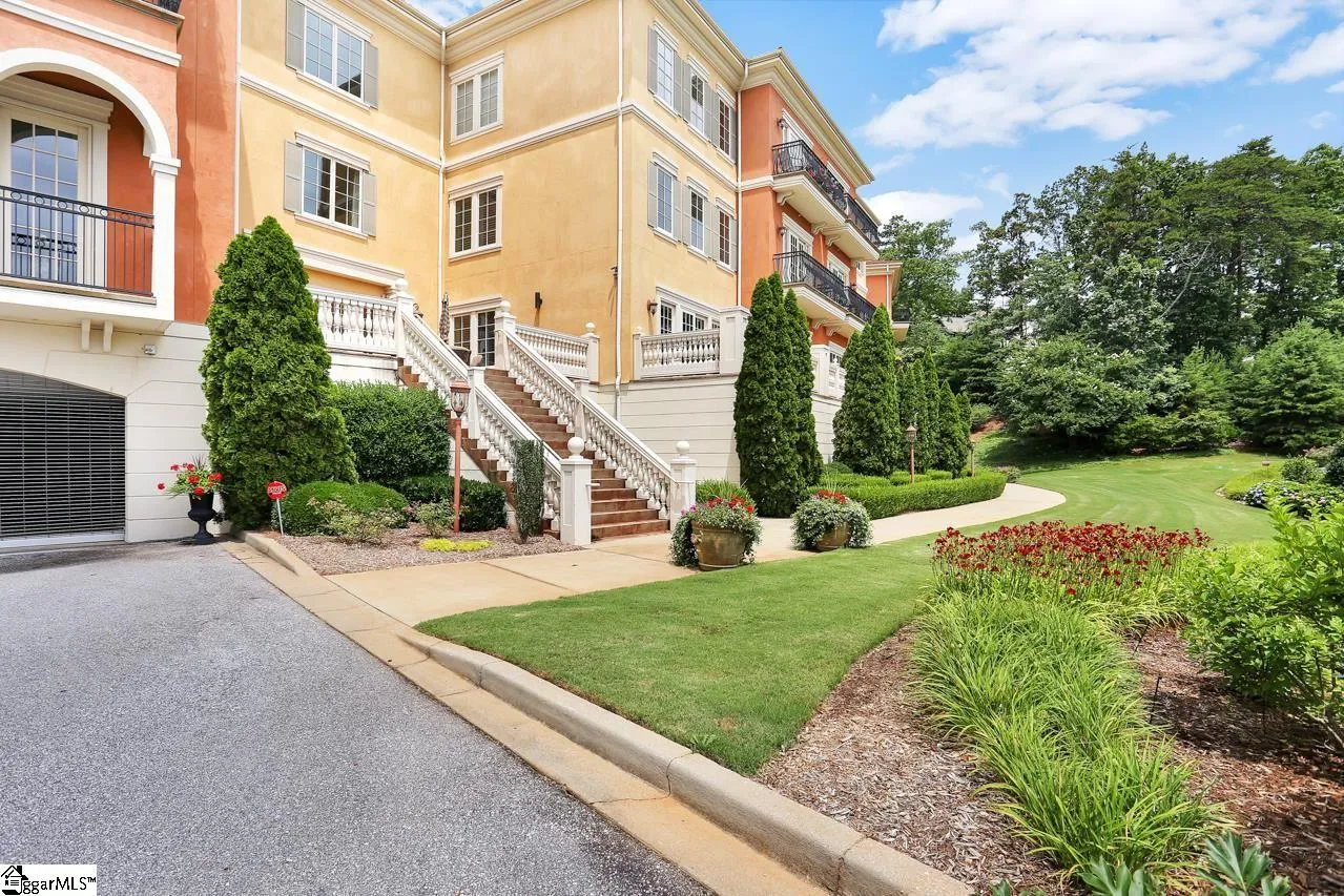 Property image 2 at 701 Montebello Drive, Greenville, SC 29609