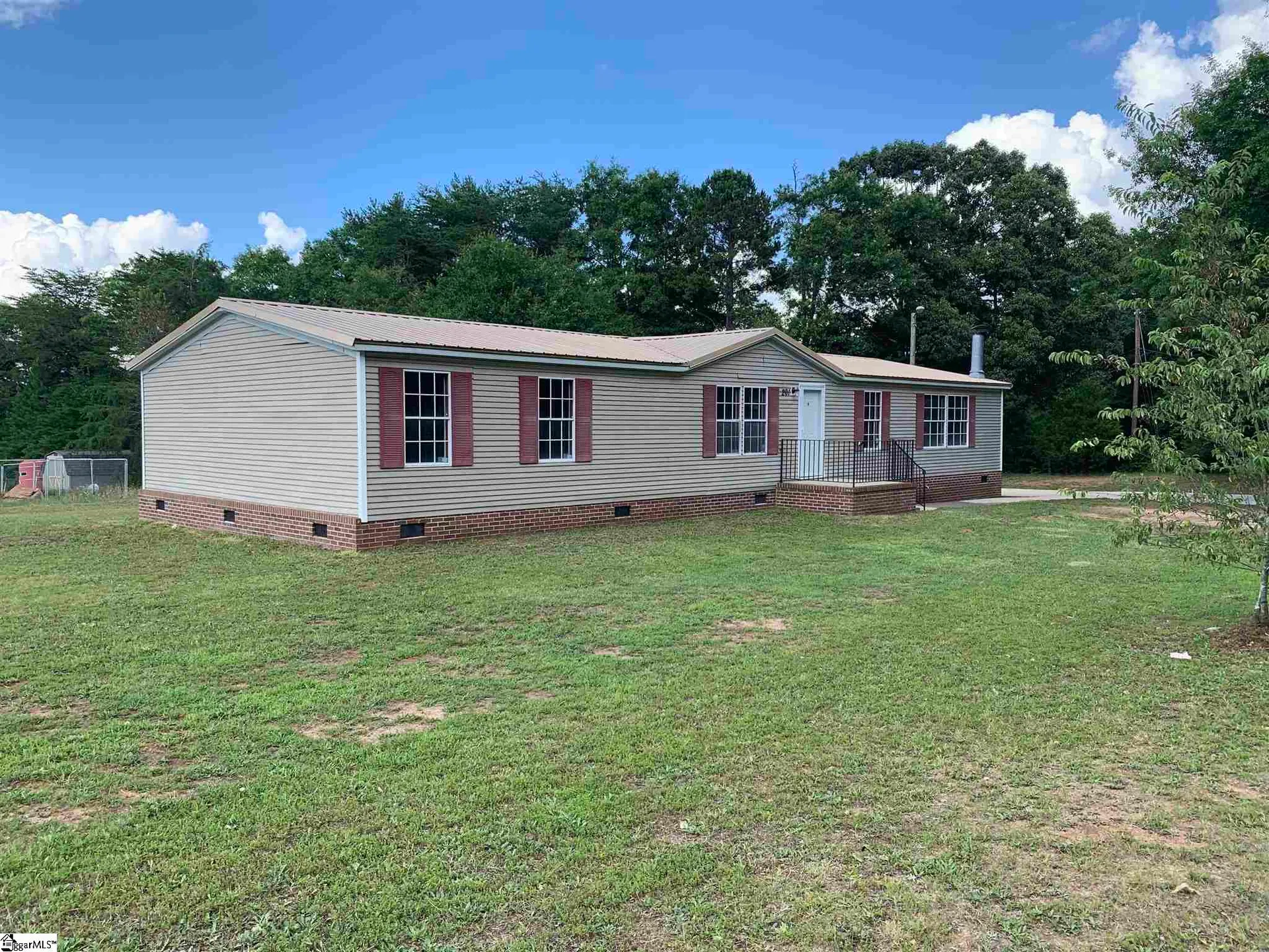 Property image 1 at 201 Sleepy Hollow Road, Piedmont, SC 29673