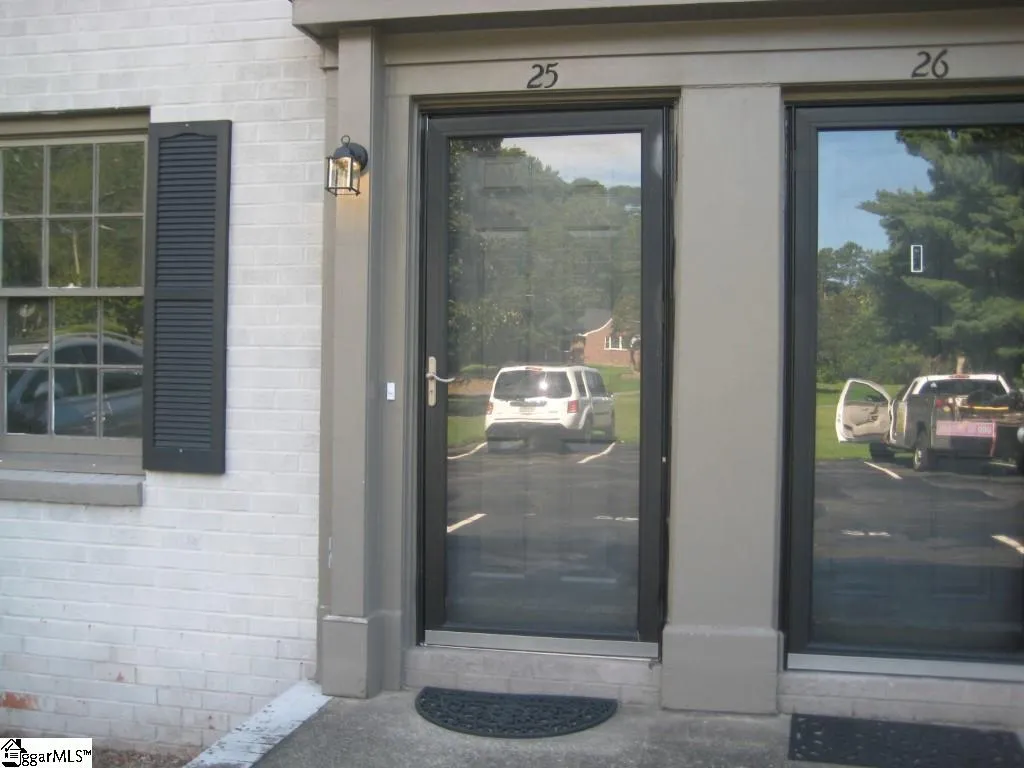 Property image 2 at 5003 Edwards Road, Taylors, SC 29687
