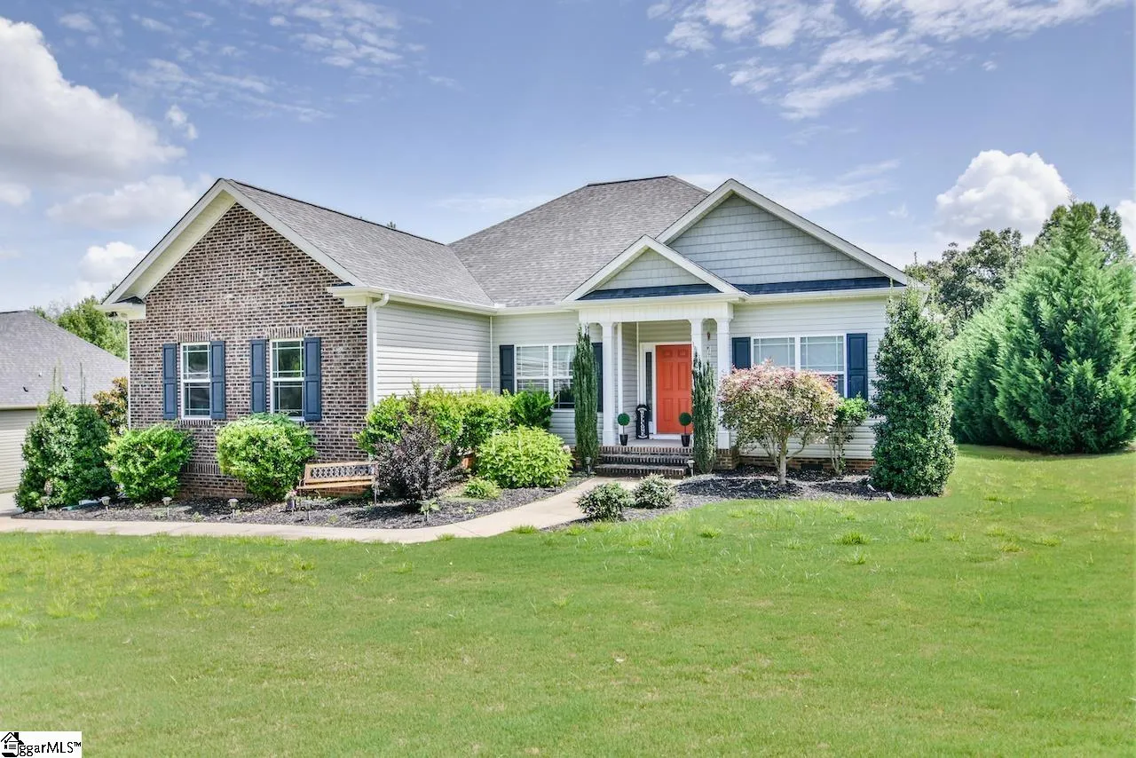 128 Ladson Lake Lane