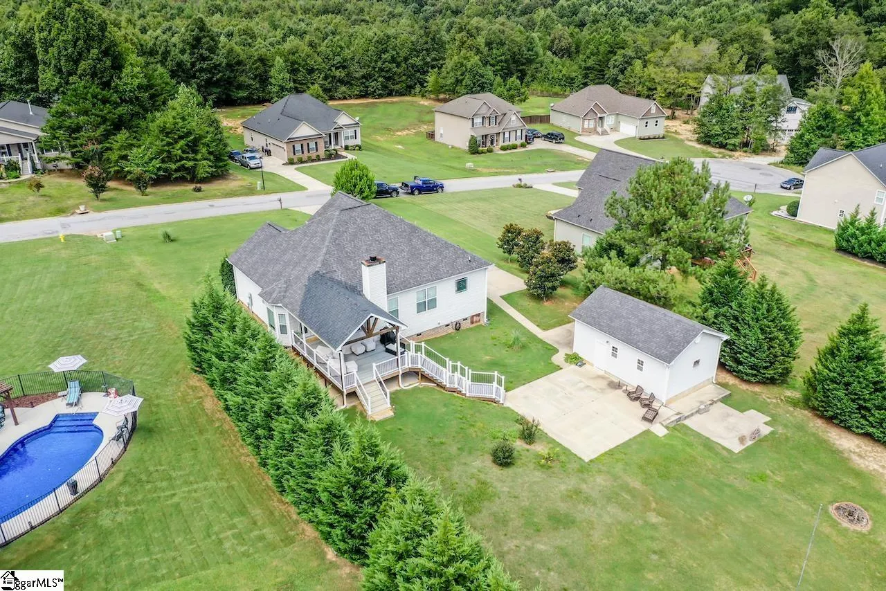 Property image 3 at 128 Ladson Lake Lane, Simpsonville, SC 29680