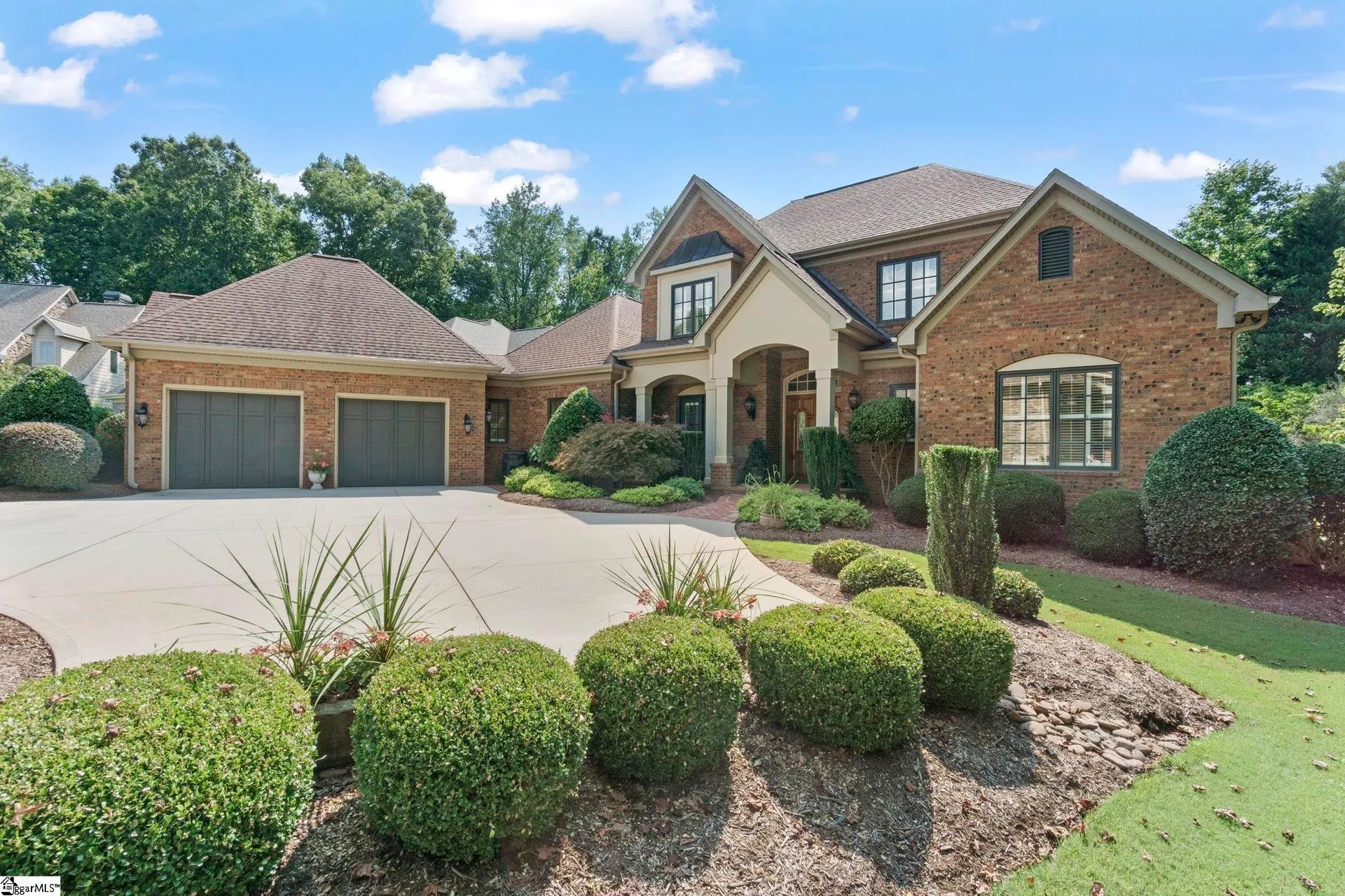 110 Hampton Grove Way