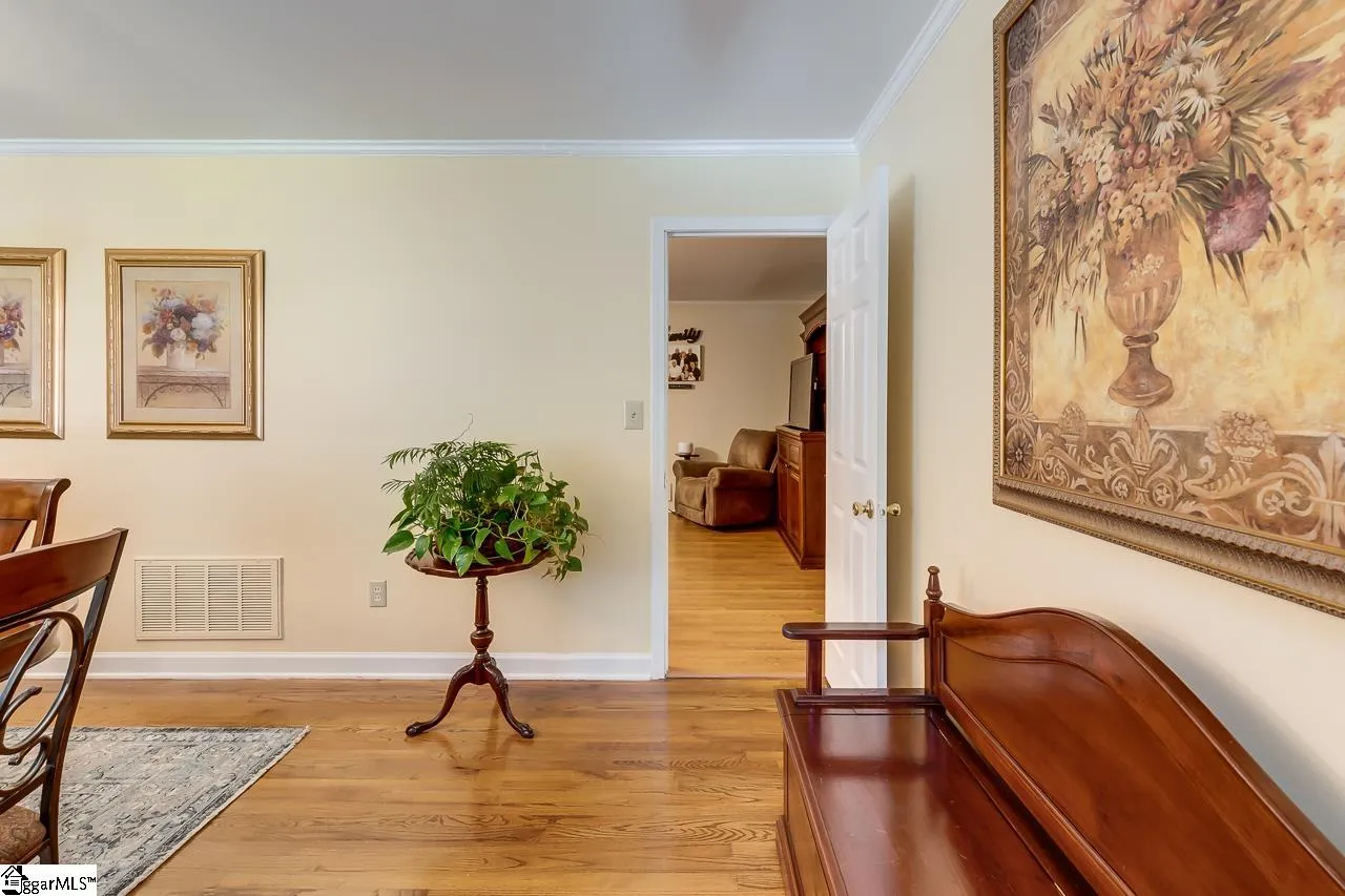Property image 4 at 208 Berea Heights Road, Greenville, SC 29617