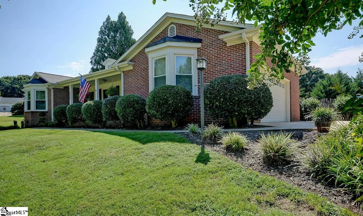 Property image 4 at 602 Stone Shield Way, Greenville, SC 29609