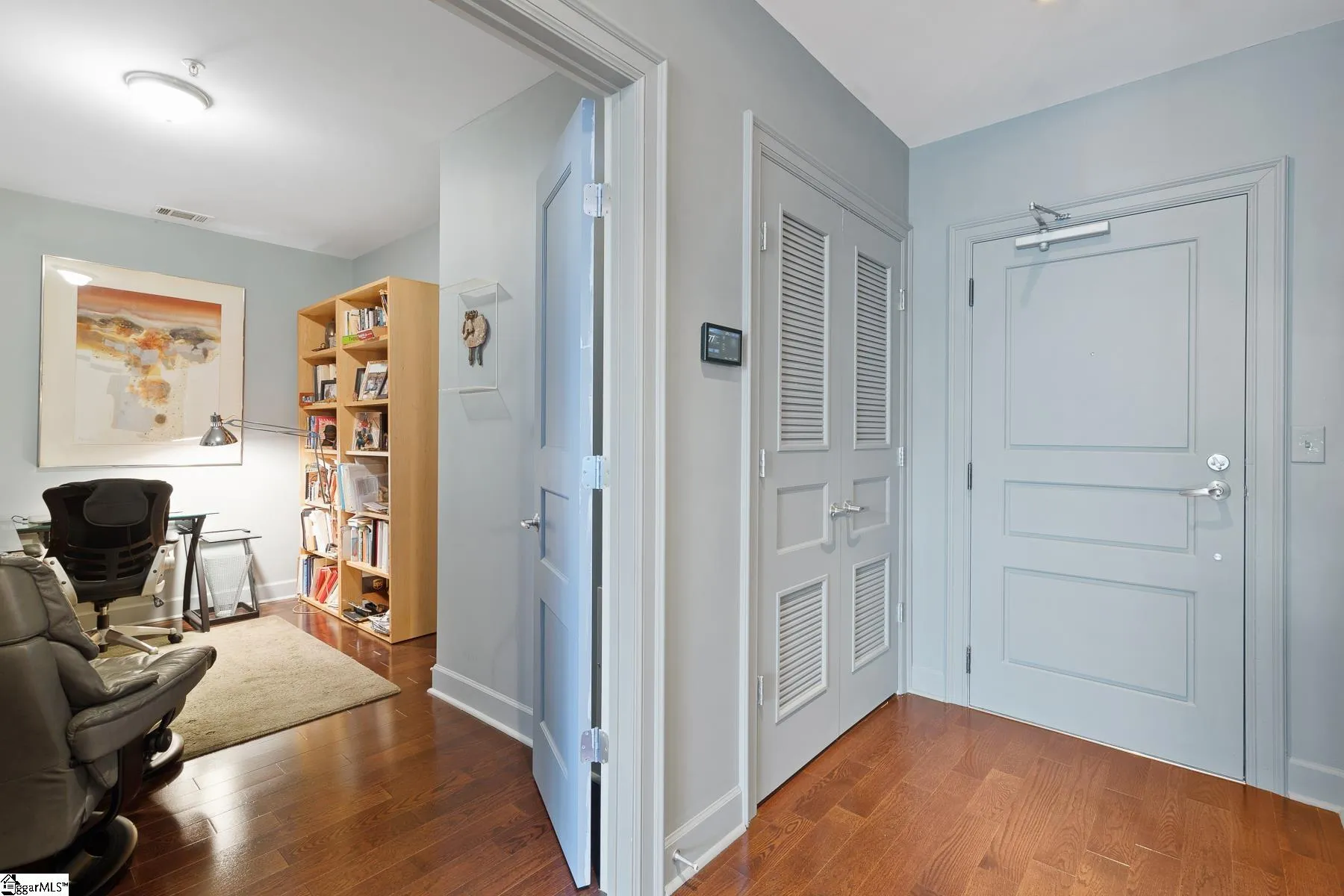 Property image 3 at 201 Riverplace Way, Greenville, SC 29601
