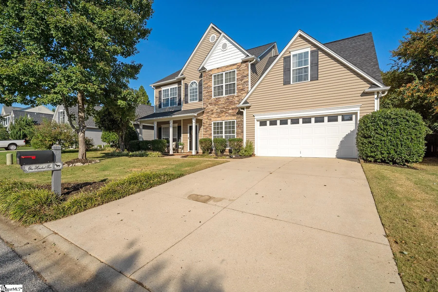 Property image 4 at 102 Crown Empire Court, Simpsonville, SC 29681