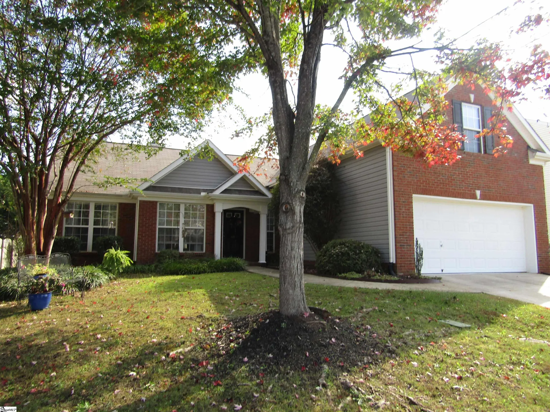 Property image 2 at 401 Plamondon Drive, Simpsonville, SC 29680