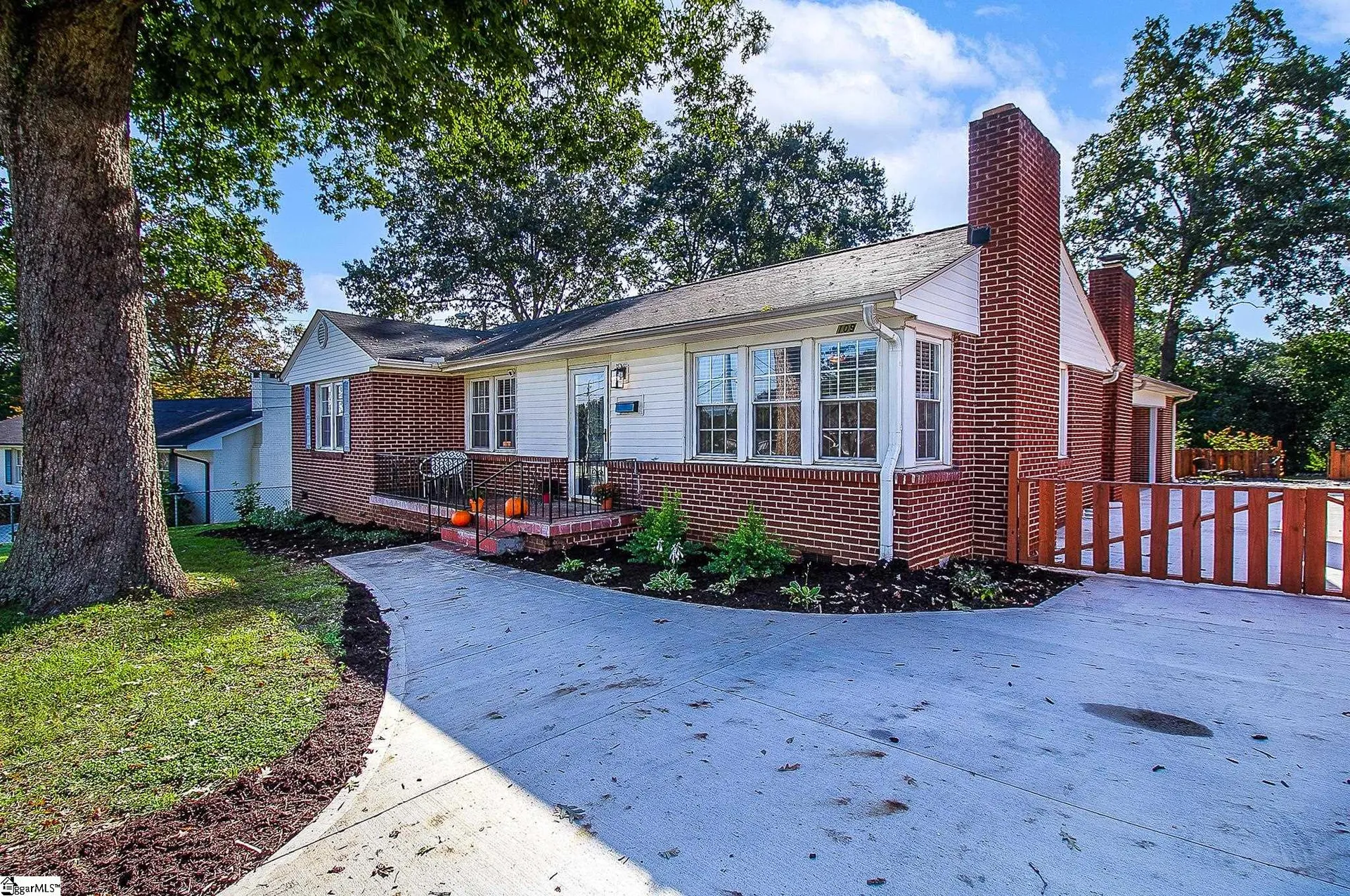 109 Birchwood Drive