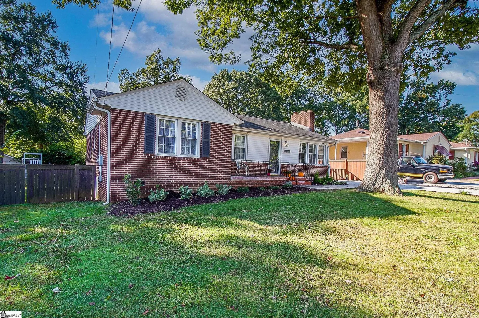 Property image 4 at 109 Birchwood Drive, Greenville, SC 29605-4229