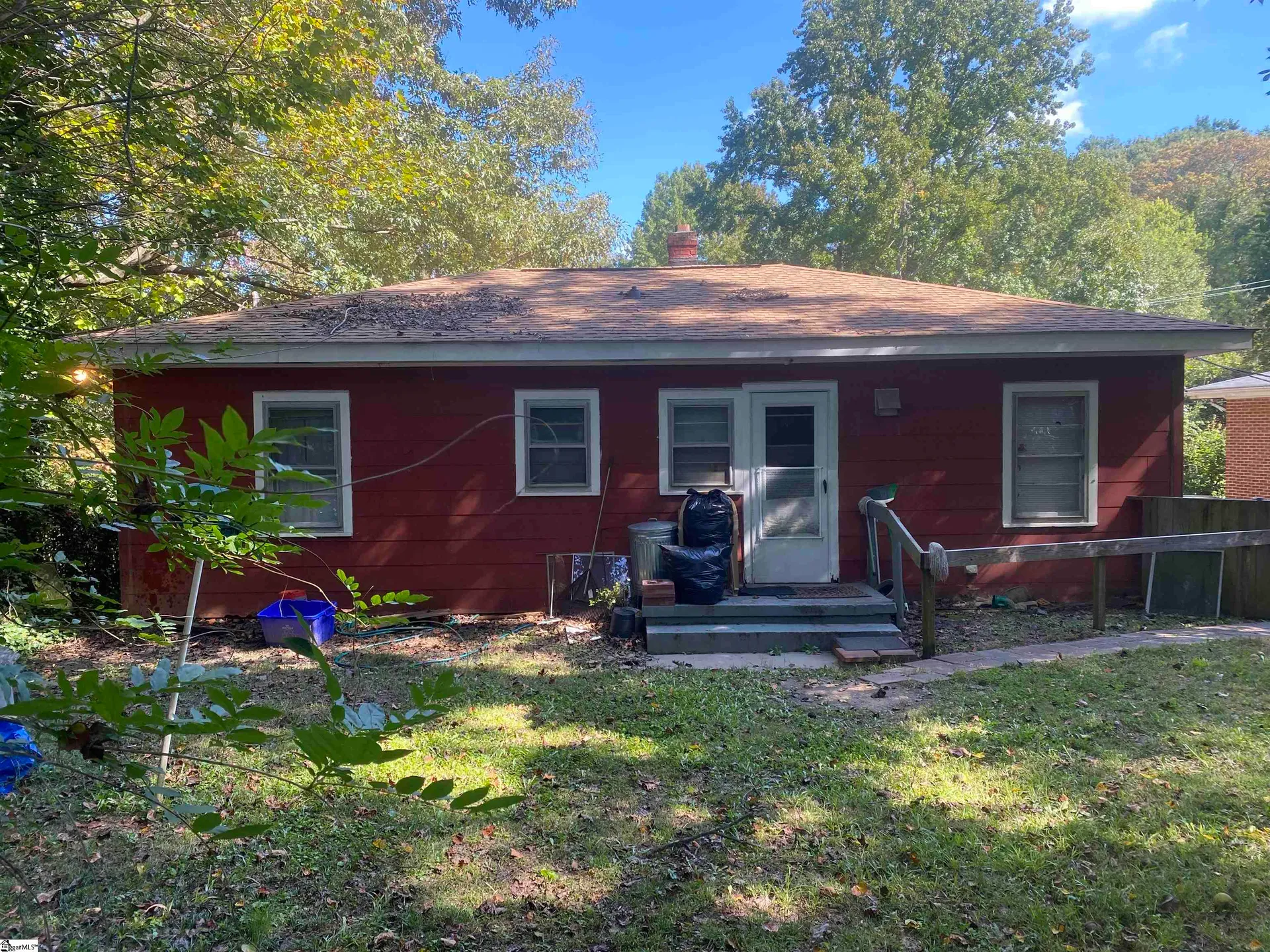 Property image 2 at 301 Piedmont Park Road, Greenville, SC 29609