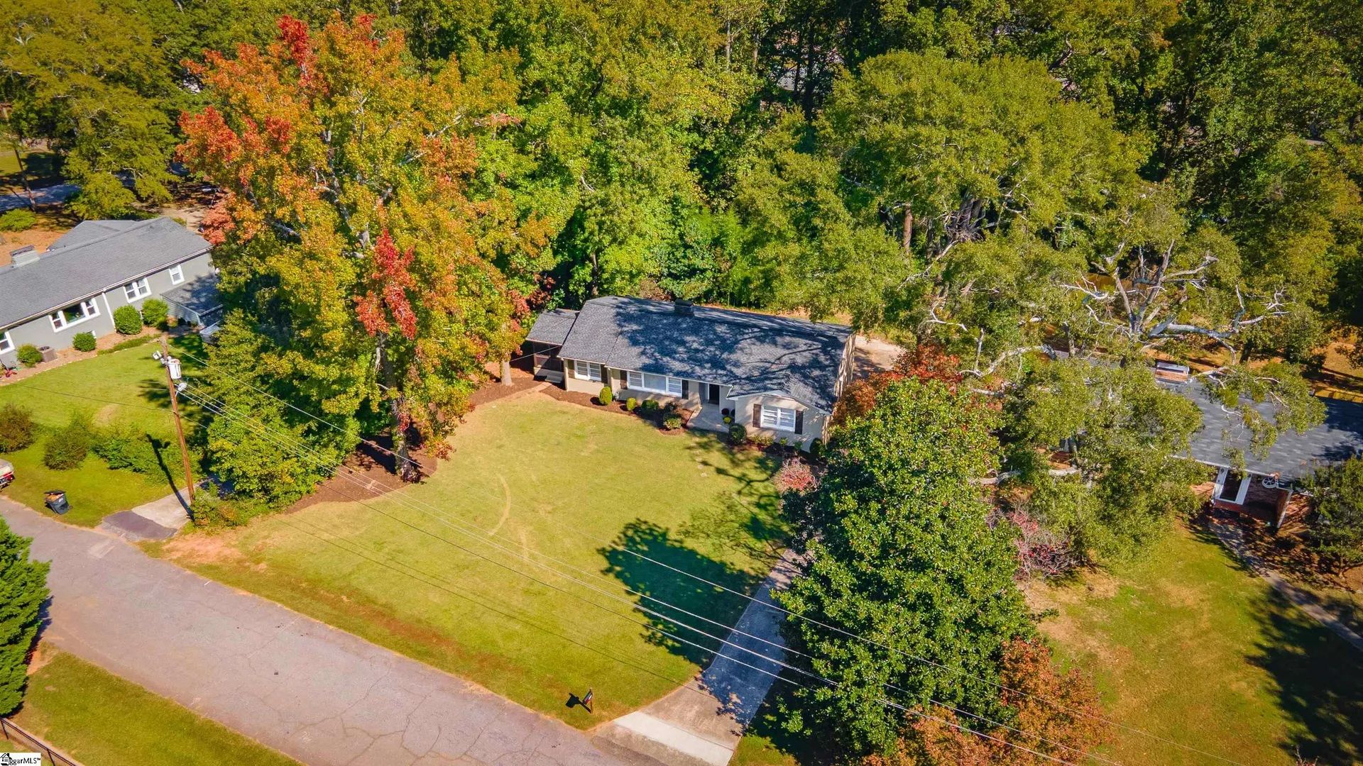 Property image 3 at 114 Gilstrap Drive, Greenville, SC 29609