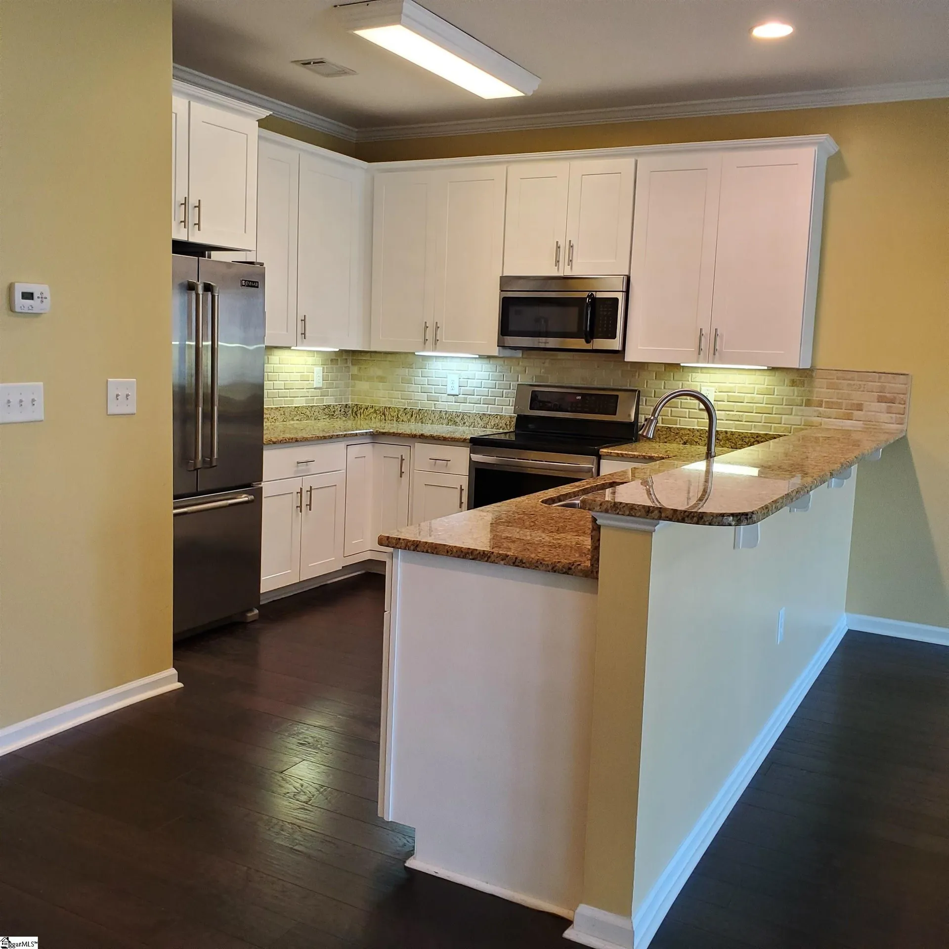 Property image 3 at 221 Shady Grove Drive, Simpsonville, SC 29681