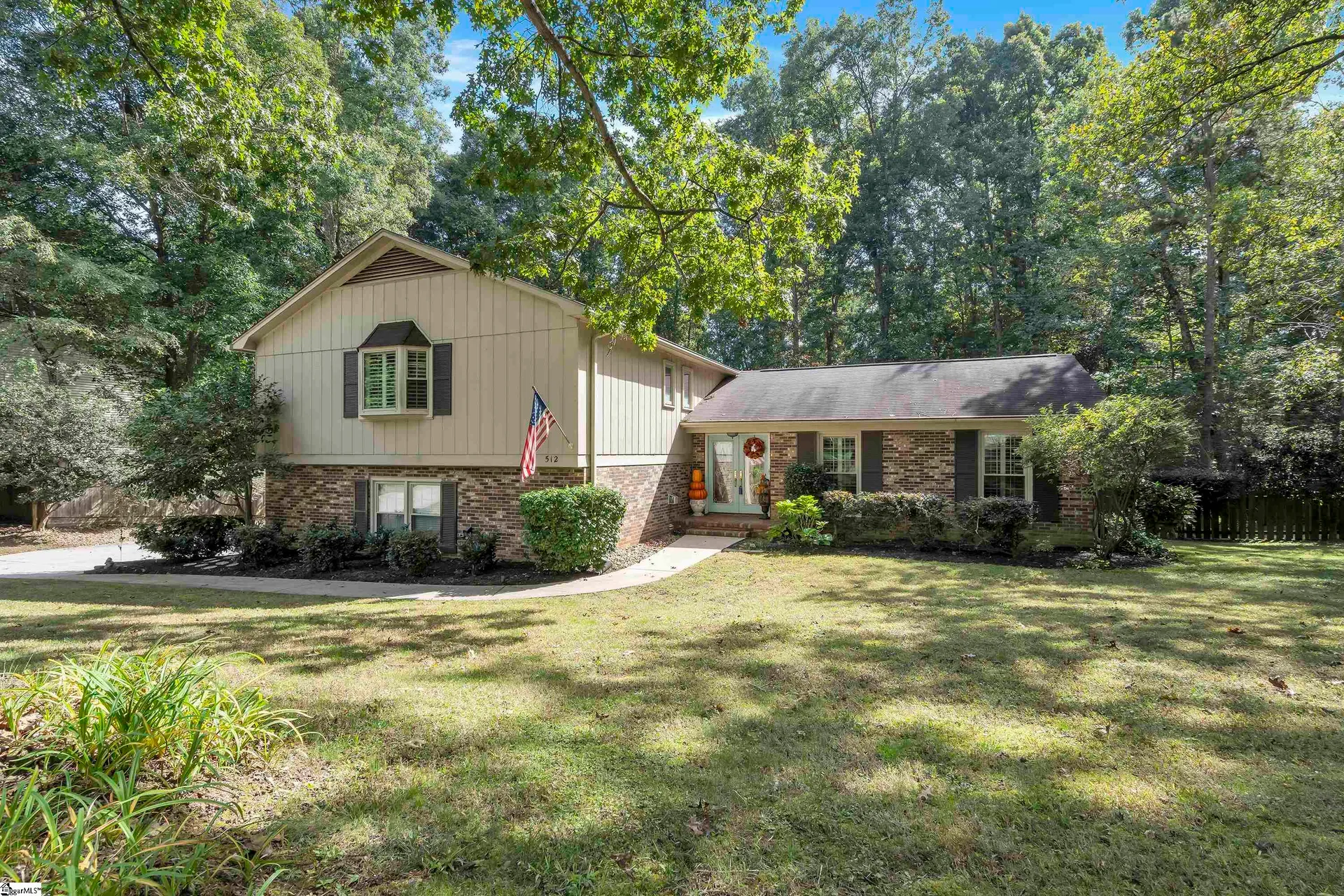 Property image 1 at 512 Lancelot Drive, Simpsonville, SC 29681