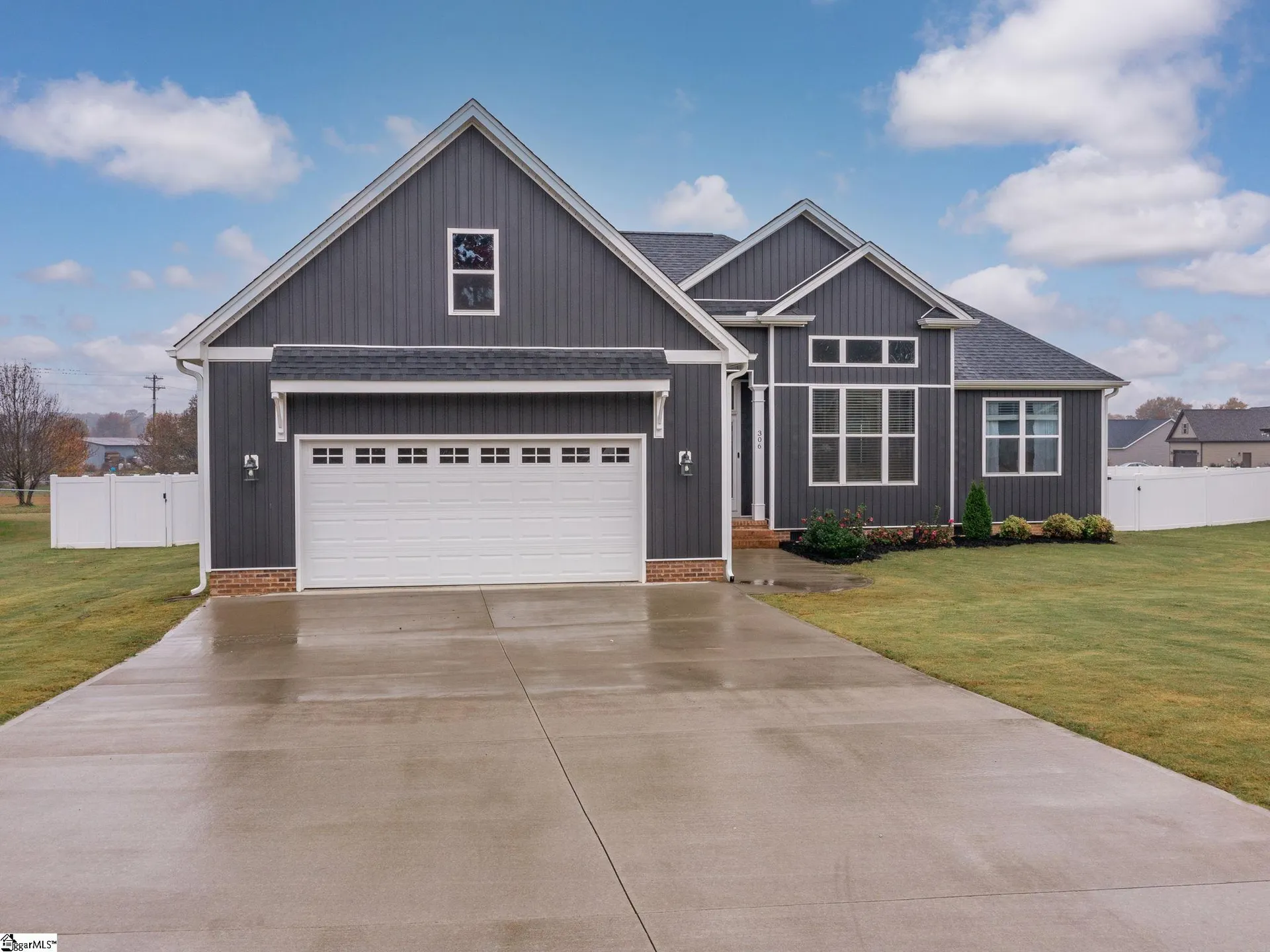 Property image 2 at 306 Baby Boy Court, Boiling Springs, SC 29316