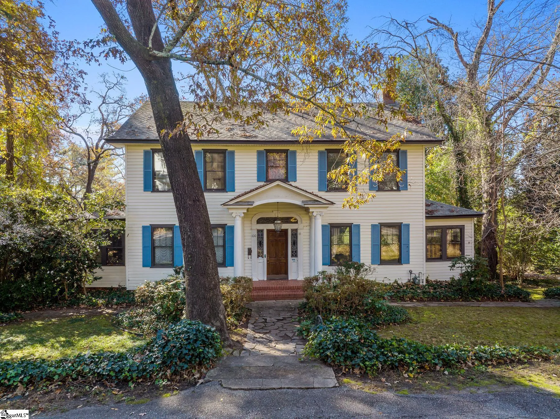 Property image 1 at 100 Overbrook Circle, Greenville, SC 29607