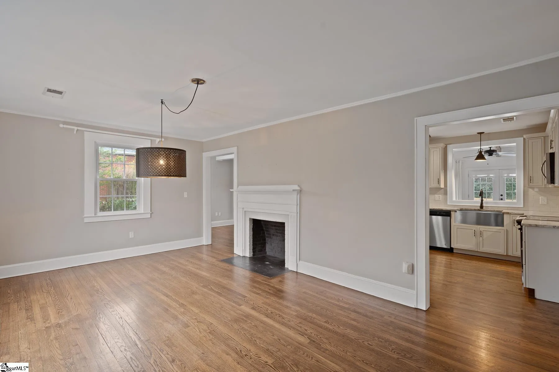 Property image 5 at 140 Batesview Drive, Greenville, SC 29607