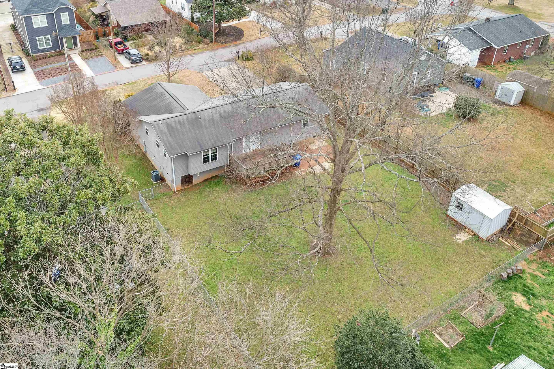Property image 3 at 204 Bleckley Avenue, Greenville, SC 29607-2843