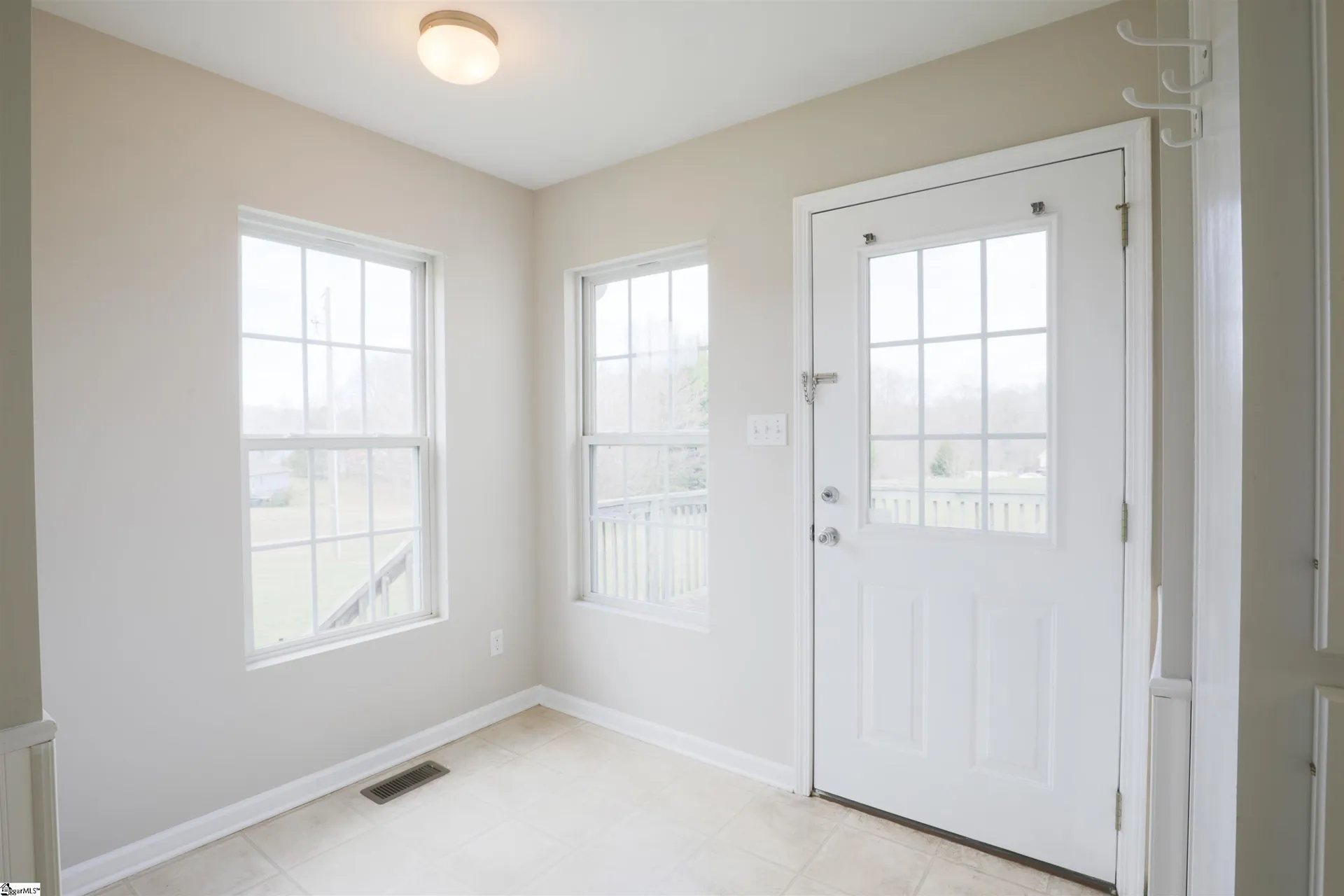 Property image 2 at 639 Cotton Branch Drive, Boiling Springs, SC 29316
