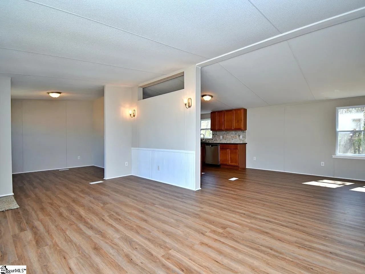 Property image 3 at 7 Barnhart Lane, Fountain Inn, SC 29644