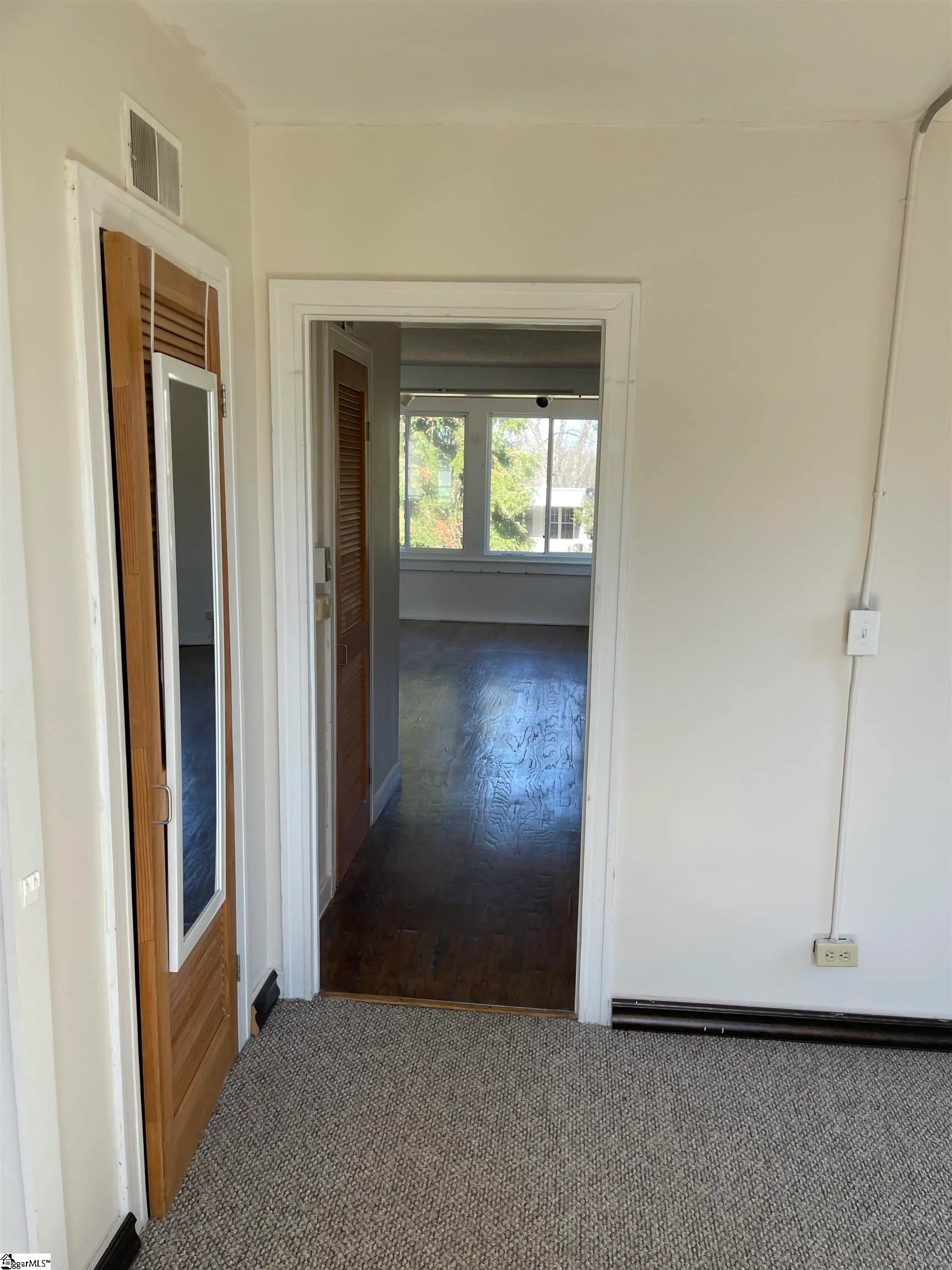 Property image 3 at 601 Cleveland Street, Greenville, SC 29601