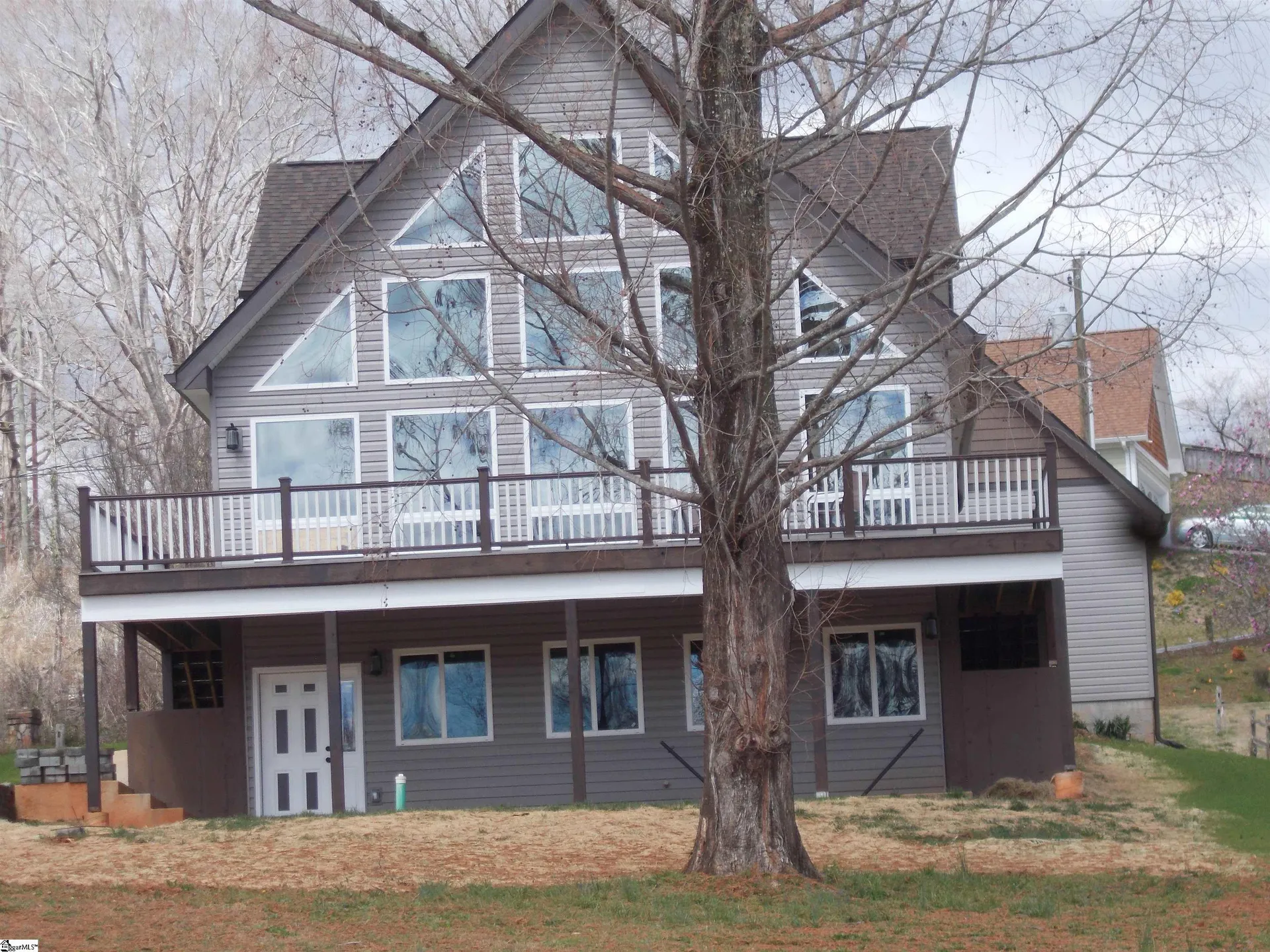 38 Harbor Drive