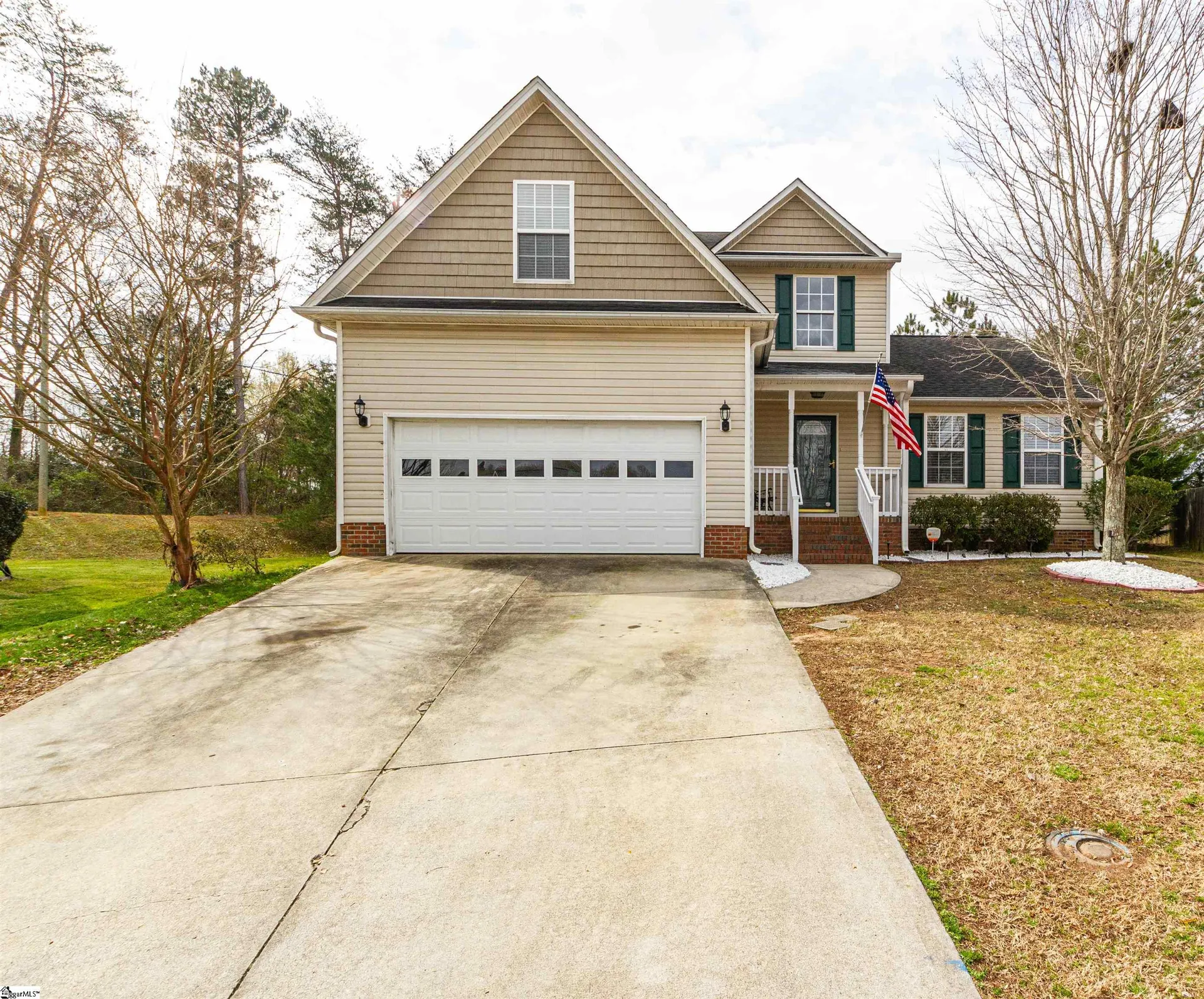 Property image 1 at 31 Kavanagh Court, Greenville, SC 29611