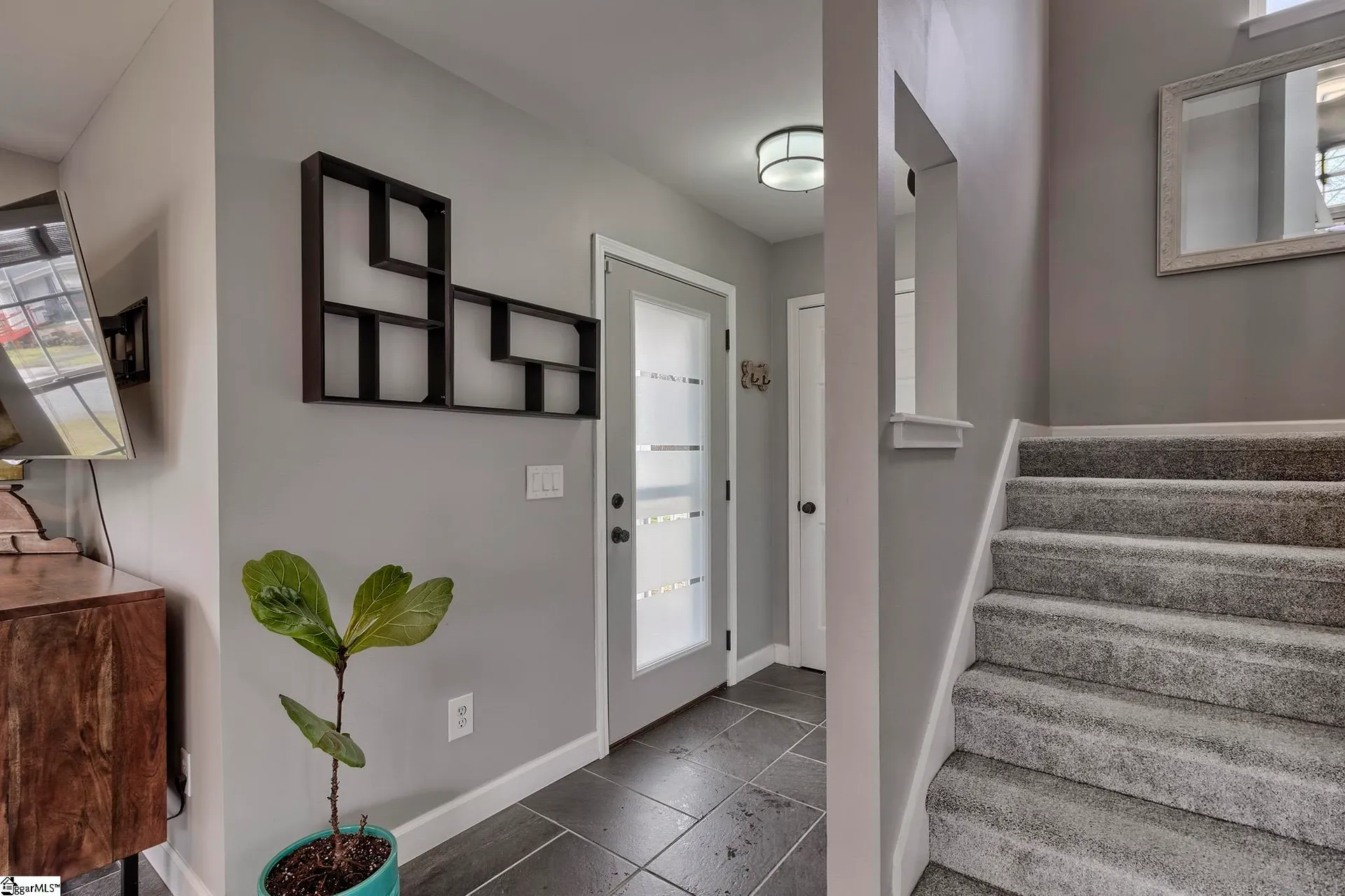 Property image 3 at 2 Embassy Court, Greenville, SC 29601