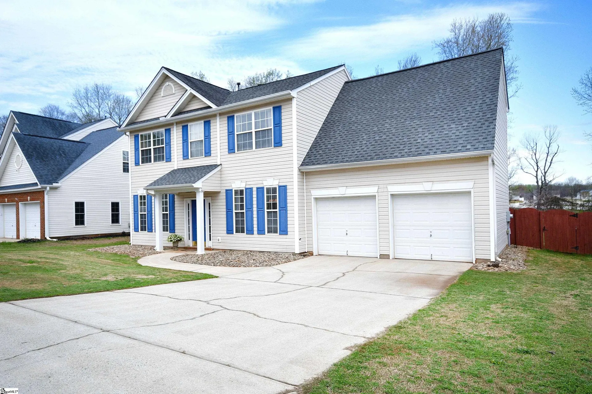 Property image 2 at 132 Birkhall Circle, Greenville, SC 29605