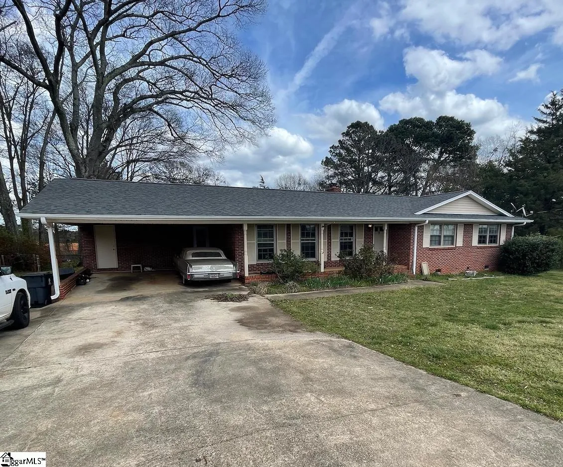 1327 Fork Shoals Road