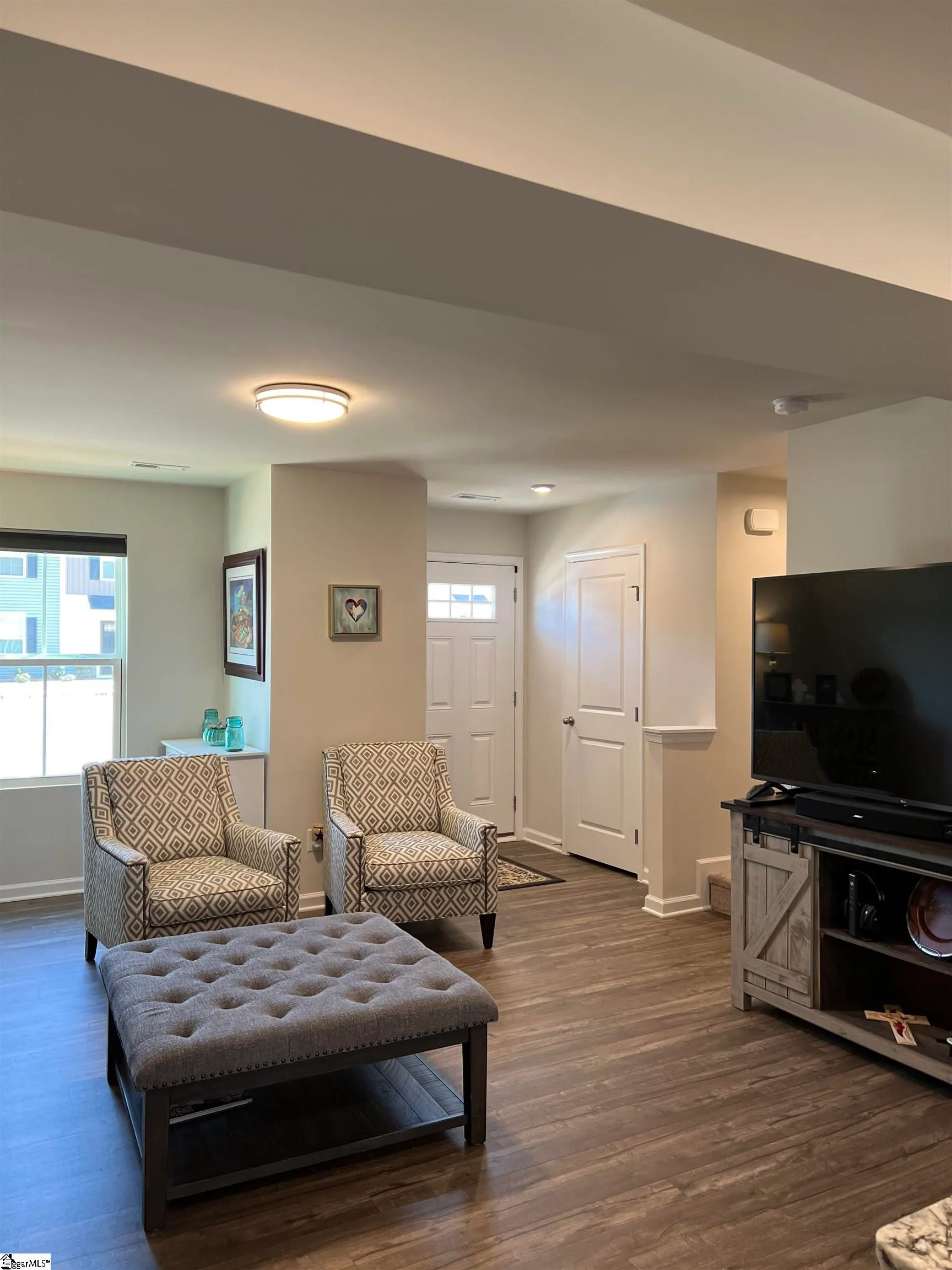 Property image 2 at 515 Hampton Townes Drive, Greenville, SC 29617