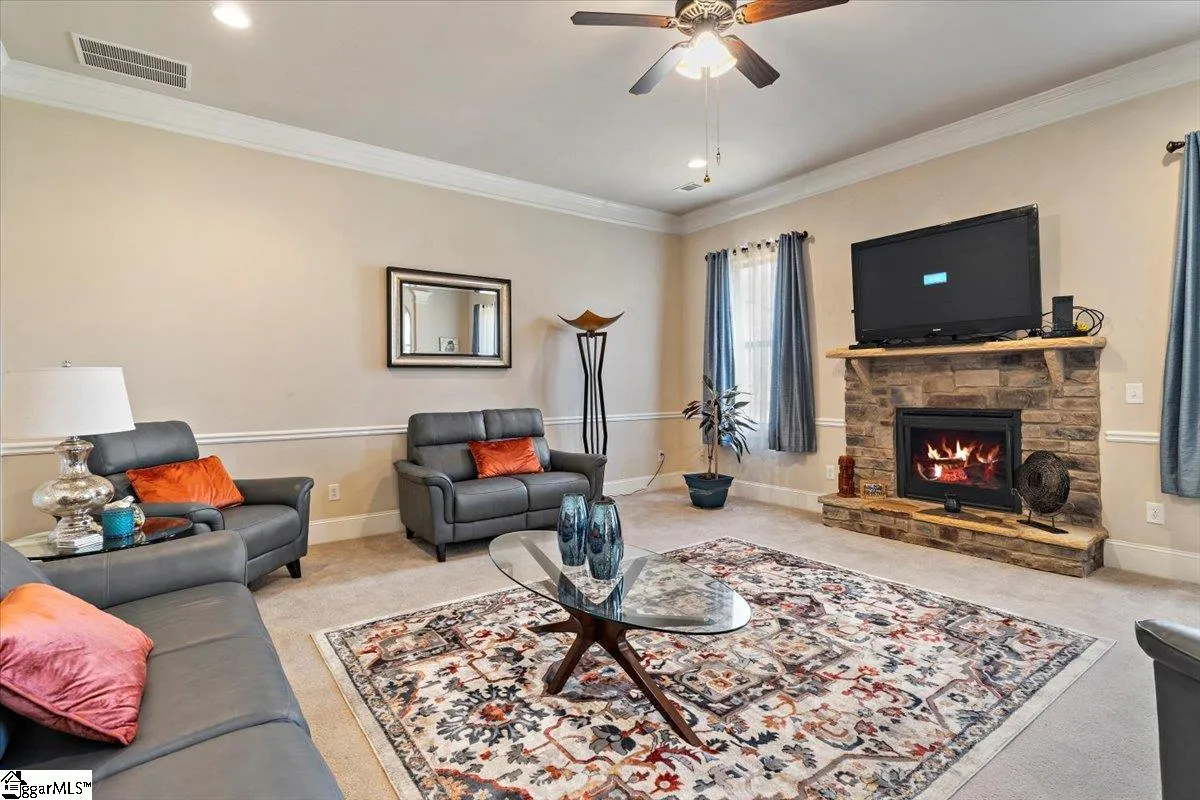 Property image 5 at 415 Sunnybrook Lane, Greer, SC 29650