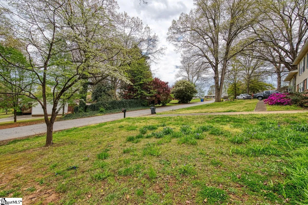 Property image 3 at 100 KATHRYAN Court, Greenville, SC 29605