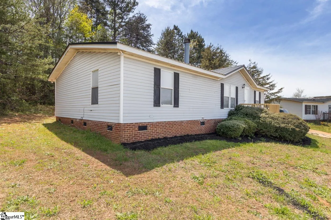 Property image 2 at 109 Carly Drive, Piedmont, SC 29673