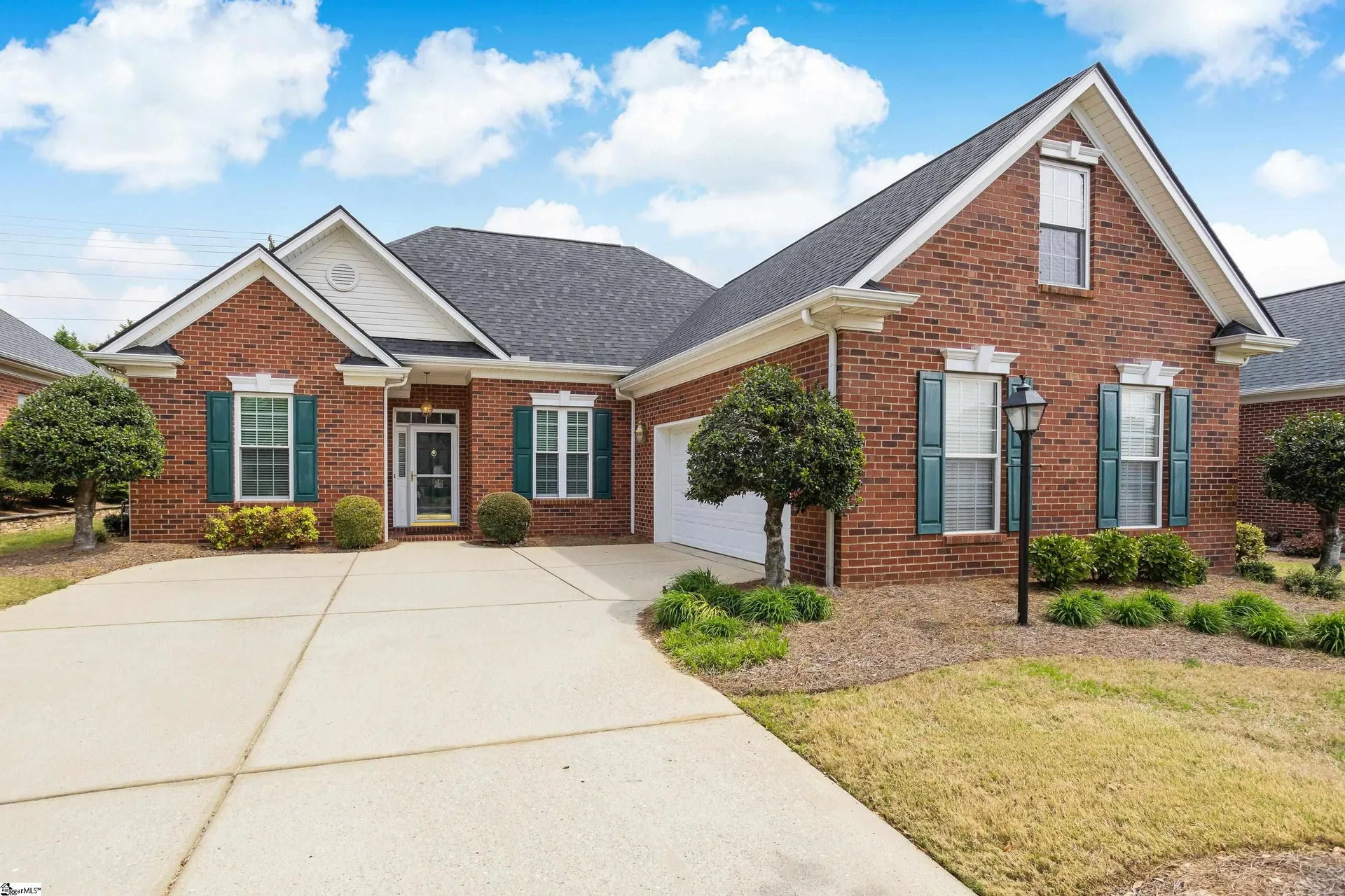 Property image 2 at 401 Ashby Park Lane, Greenville, SC 29607