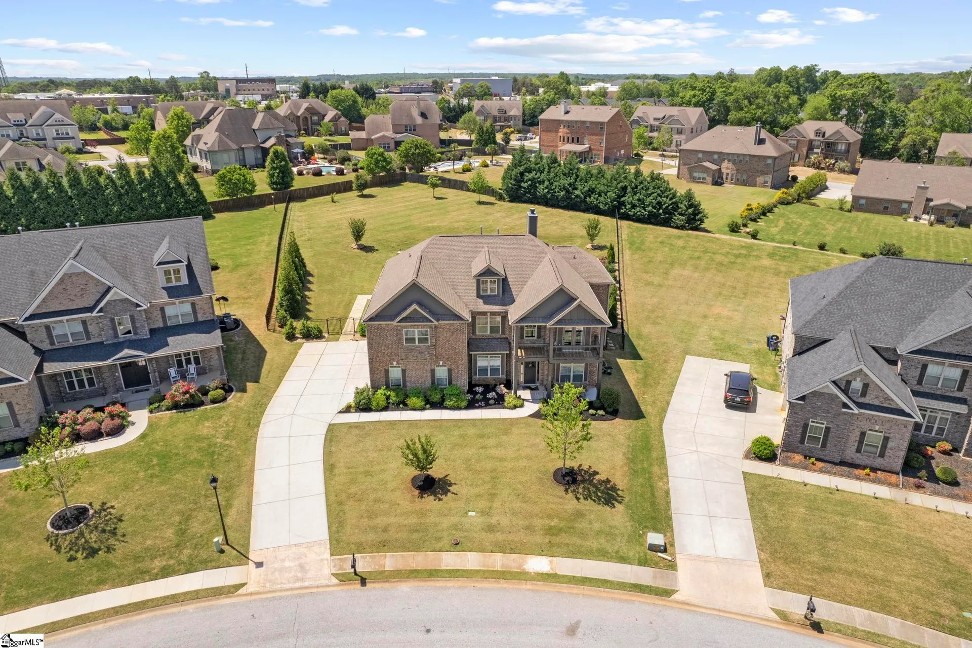 Property image 2 at 208 Pleasant Isle Lane, Simpsonville, SC 29681