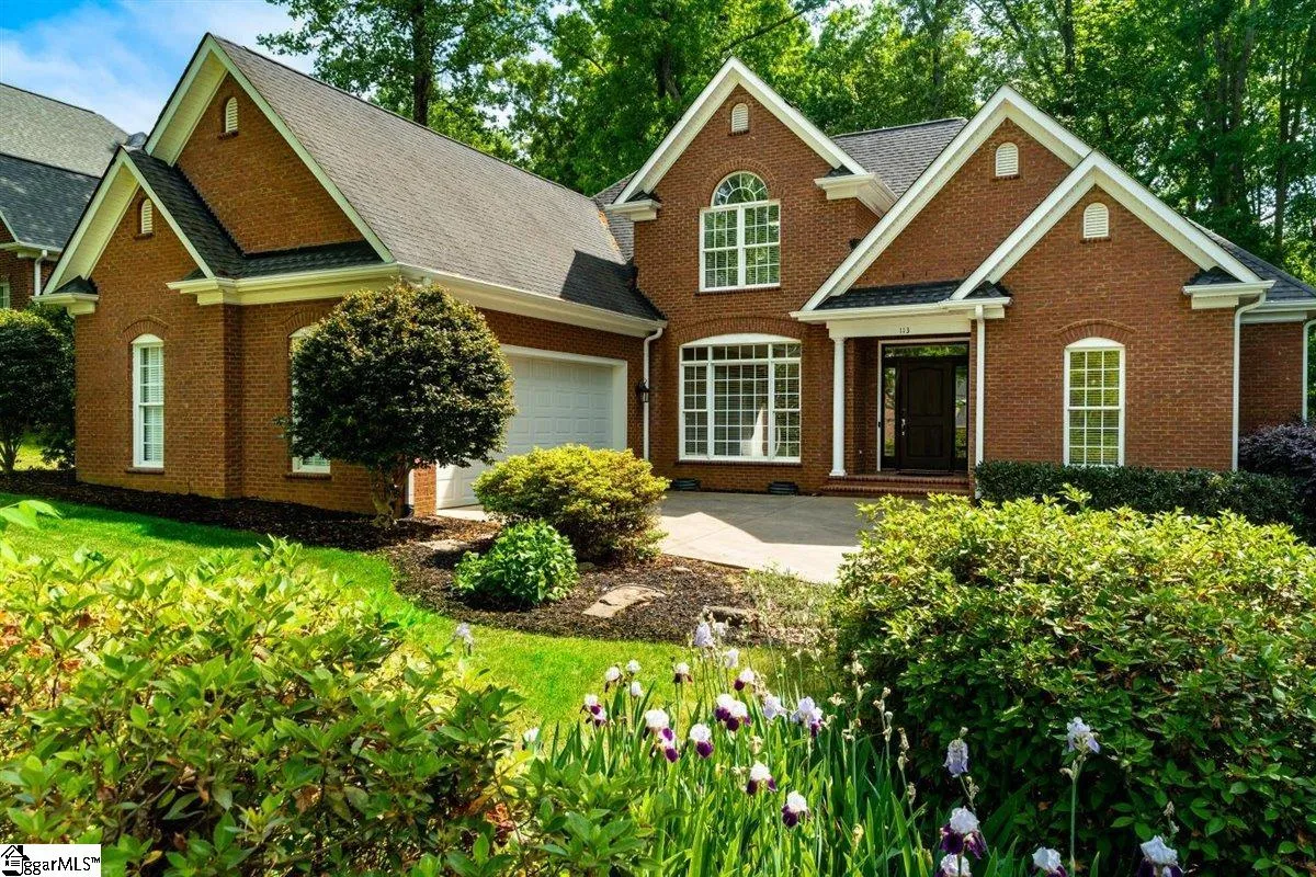 113 Ivy Woods Drive
