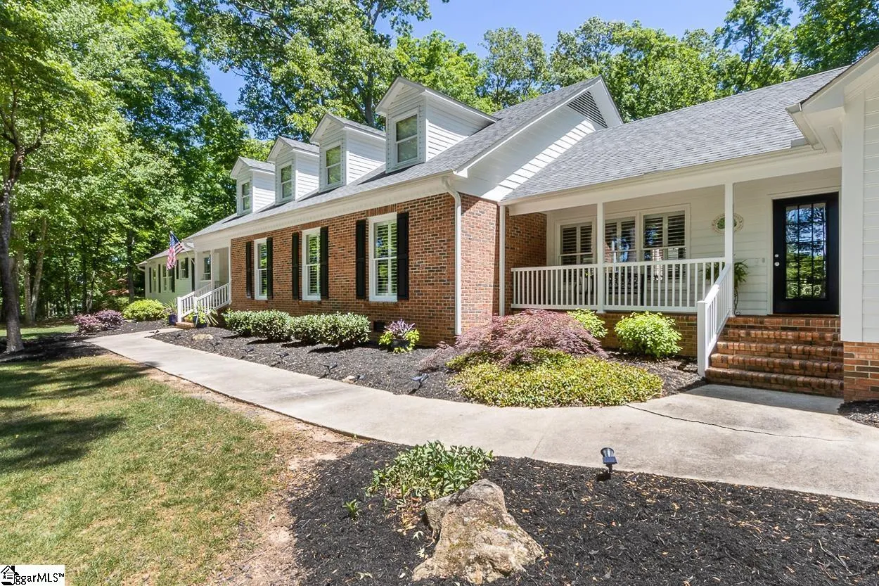 Property image 3 at 100 Inverness Way, Easley, SC 29642