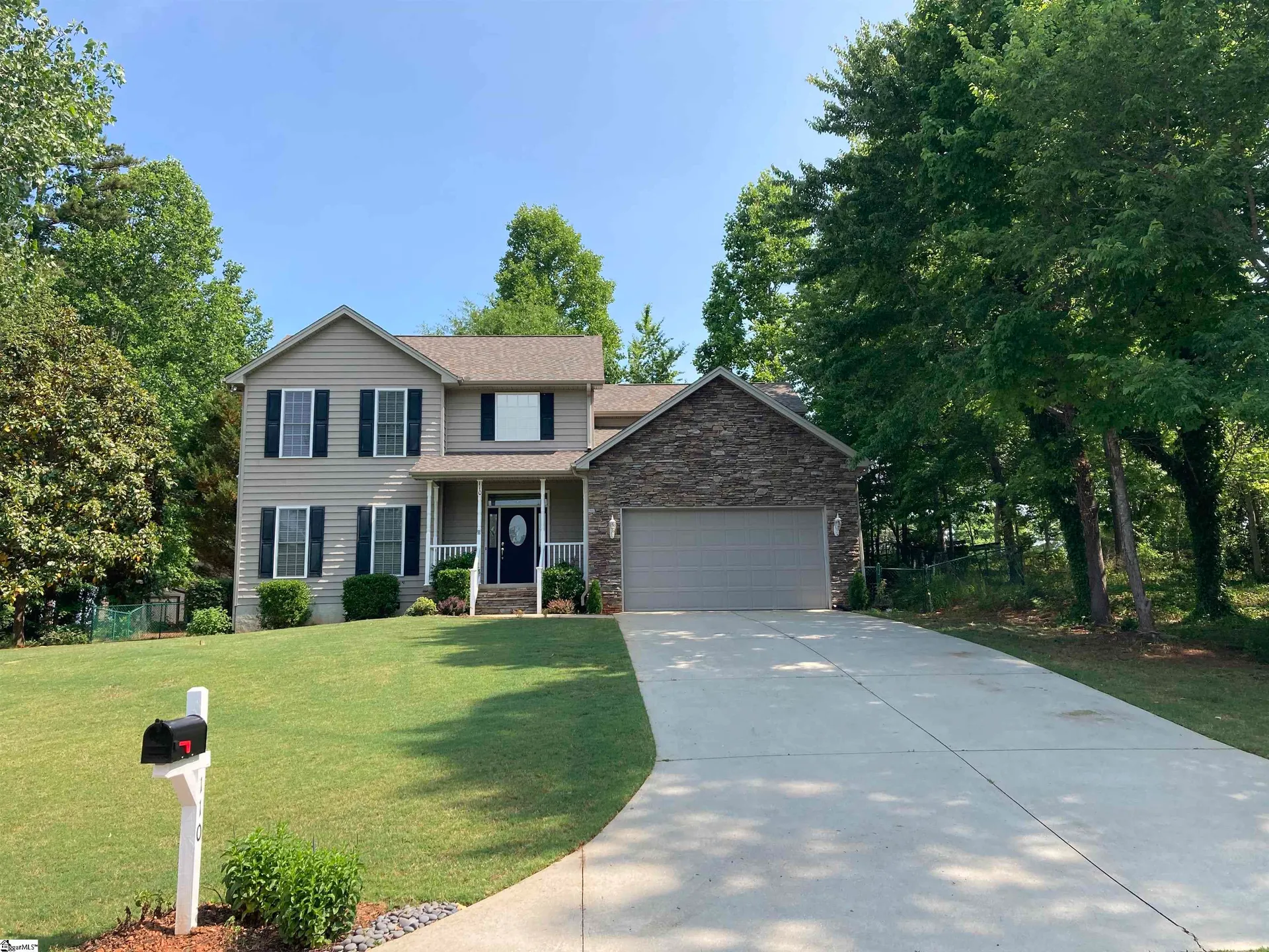 Property image 1 at 110 Cardinal Drive, Seneca, SC 29672