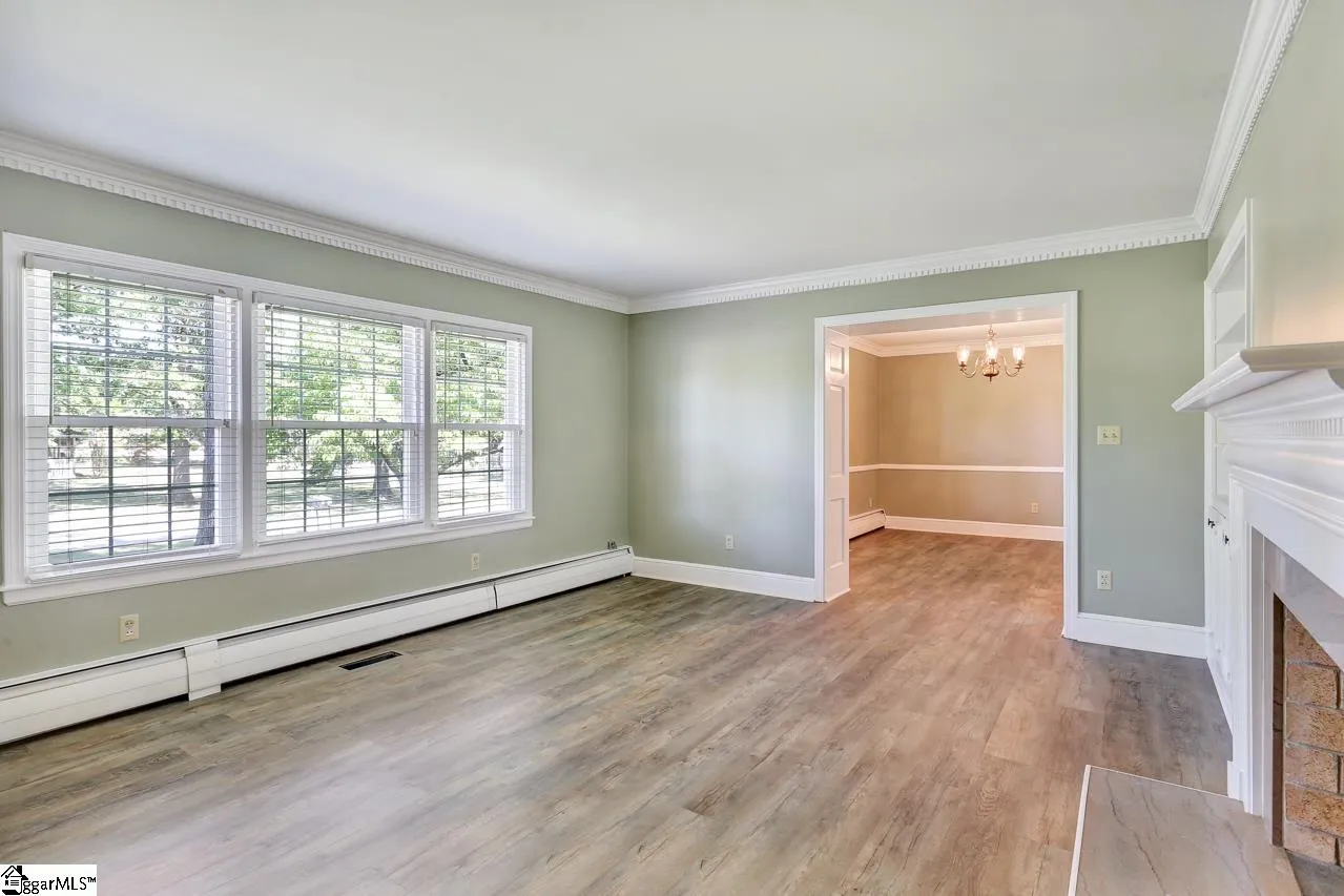 Property image 5 at 14 Albain Circle, Greenville, SC 29617